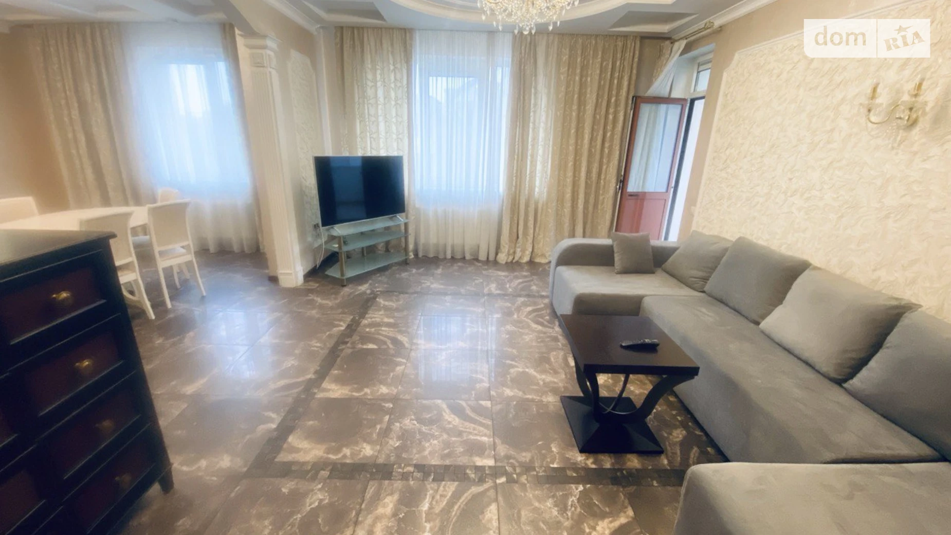 Сдается в аренду 4-комнатная квартира 150.1 кв. м в Киеве, бул. Тараса Шевченко, 27Б - фото 2