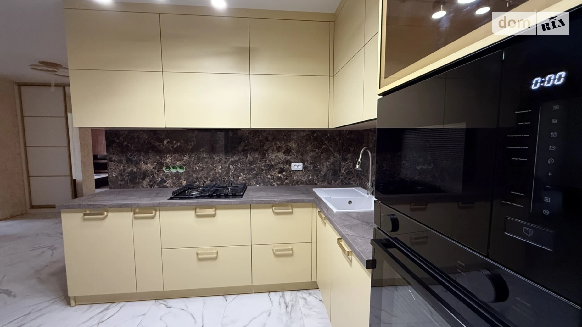 Продается 2-комнатная квартира 46.5 кв. м в, цена: 52000 $ - фото 3