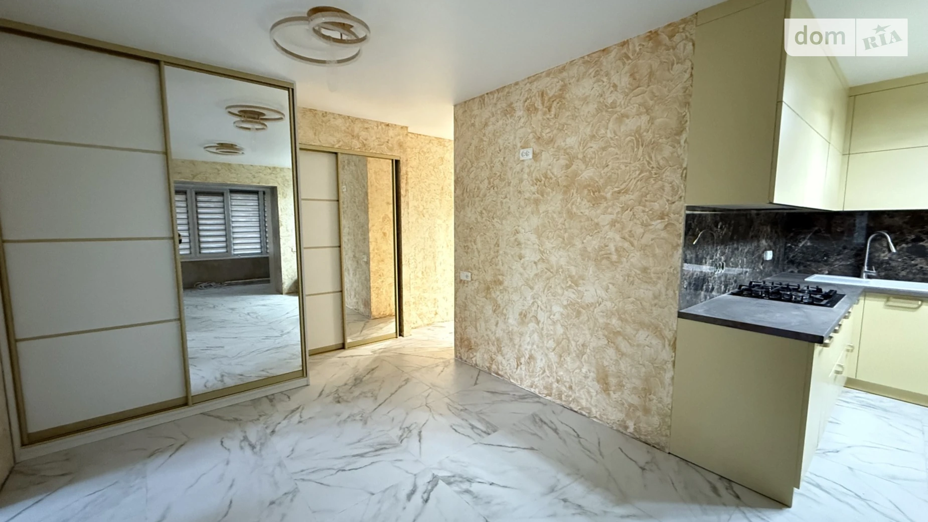 Продается 2-комнатная квартира 46.5 кв. м в, цена: 52000 $ - фото 2