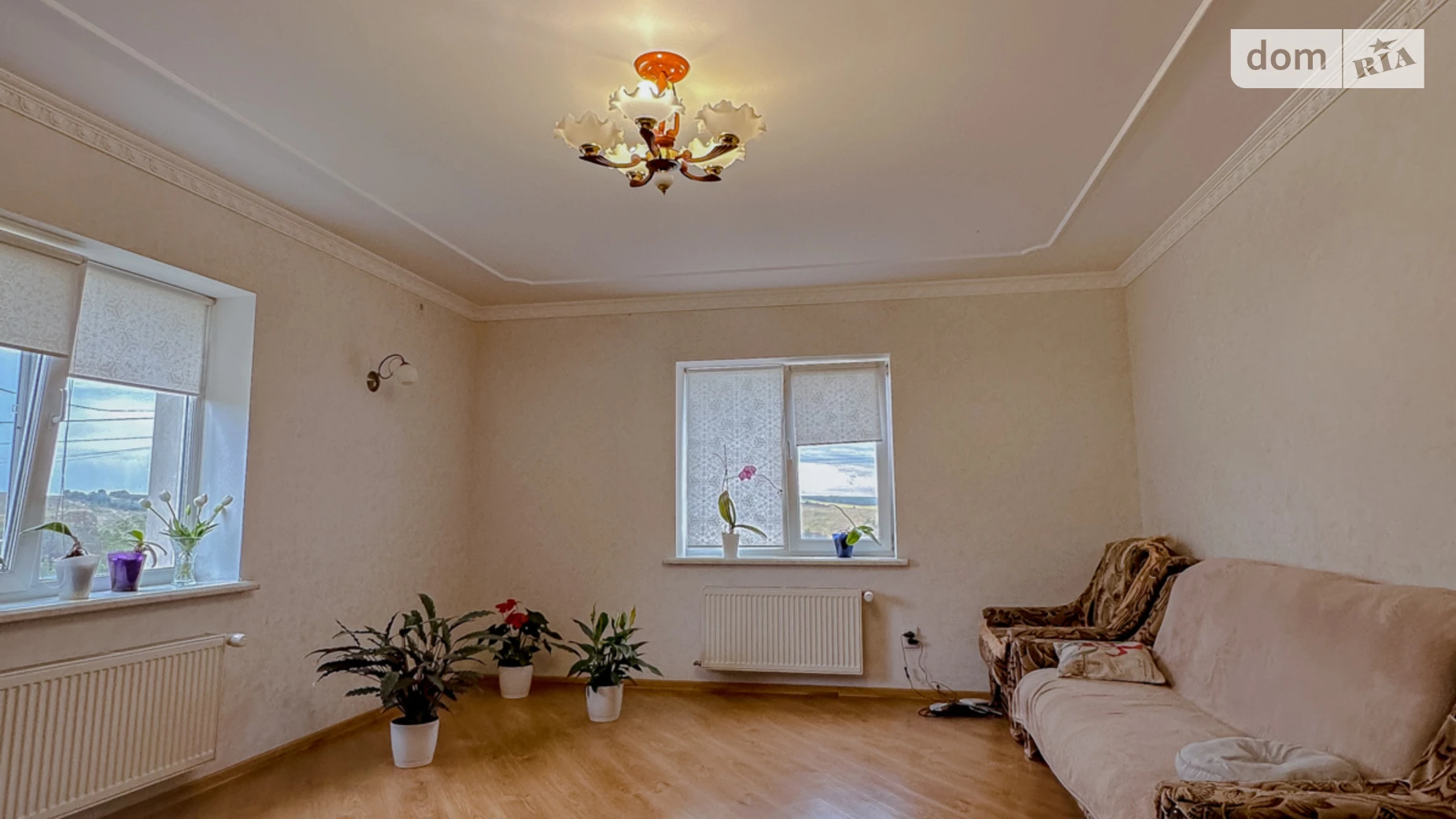 Продается дом на 2 этажа 143 кв. м с бассейном, цена: 125000 $ - фото 3