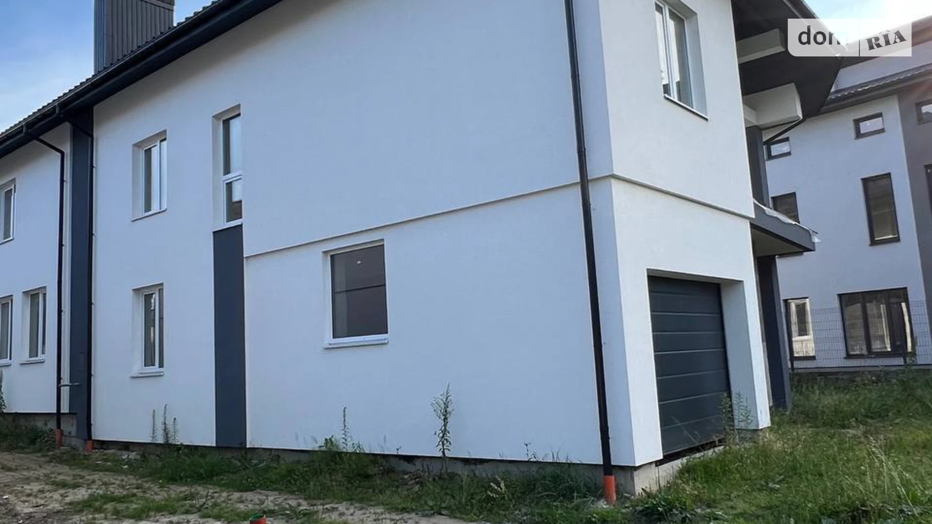 Продается дом на 2 этажа 200 кв. м с балконом, цена: 280000 $ - фото 2