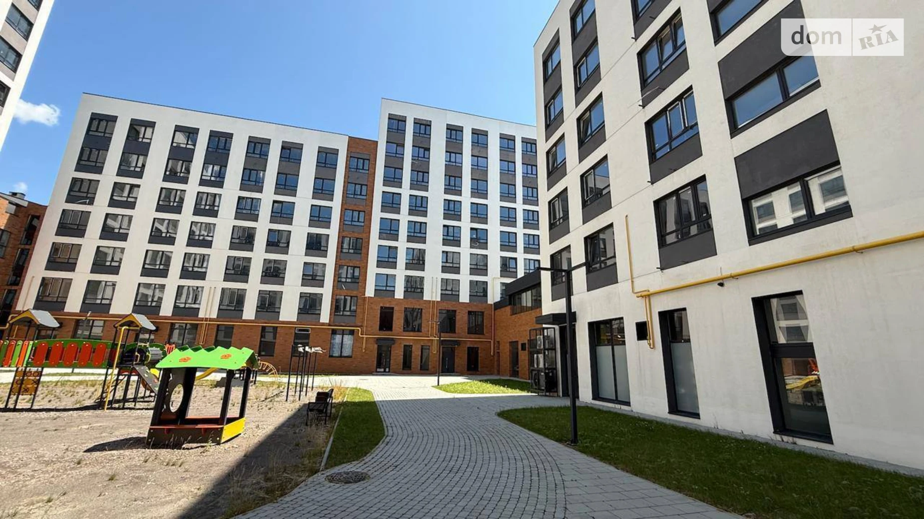 Продается 3-комнатная квартира 101.4 кв. м в Львове, ул. Владимира Навроцкого, 31 - фото 4