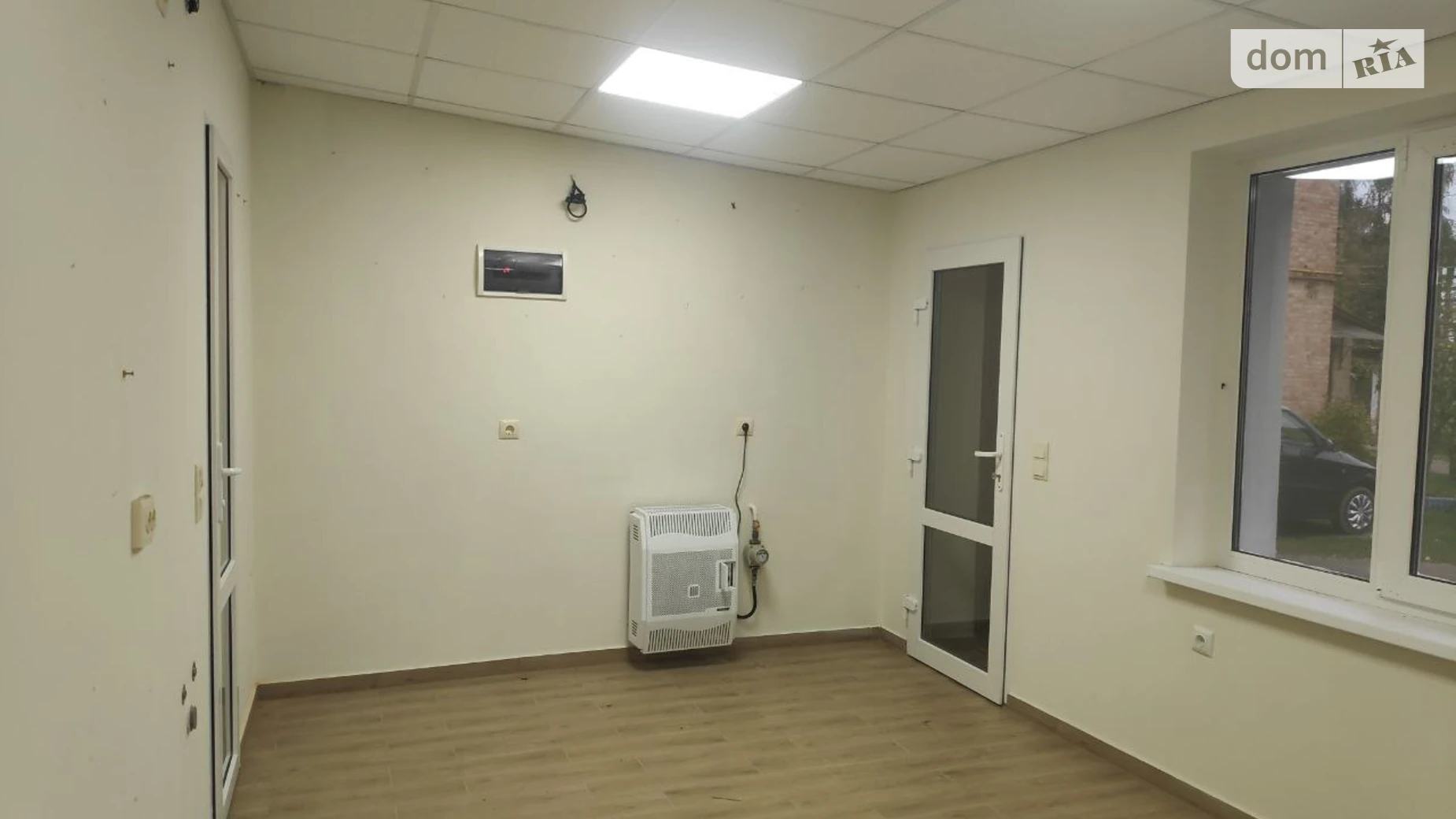 Сдается в аренду офис 20 кв. м в бизнес-центре, цена: 8500 грн - фото 2