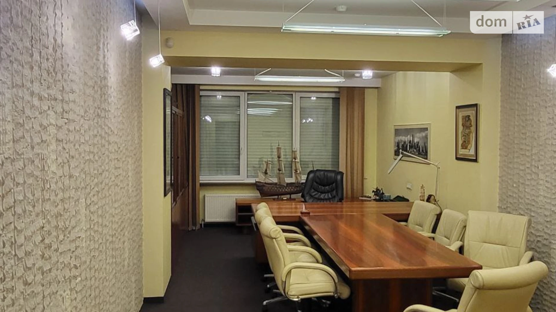 Продается офис 214 кв. м в бизнес-центре, цена: 385200 $ - фото 3