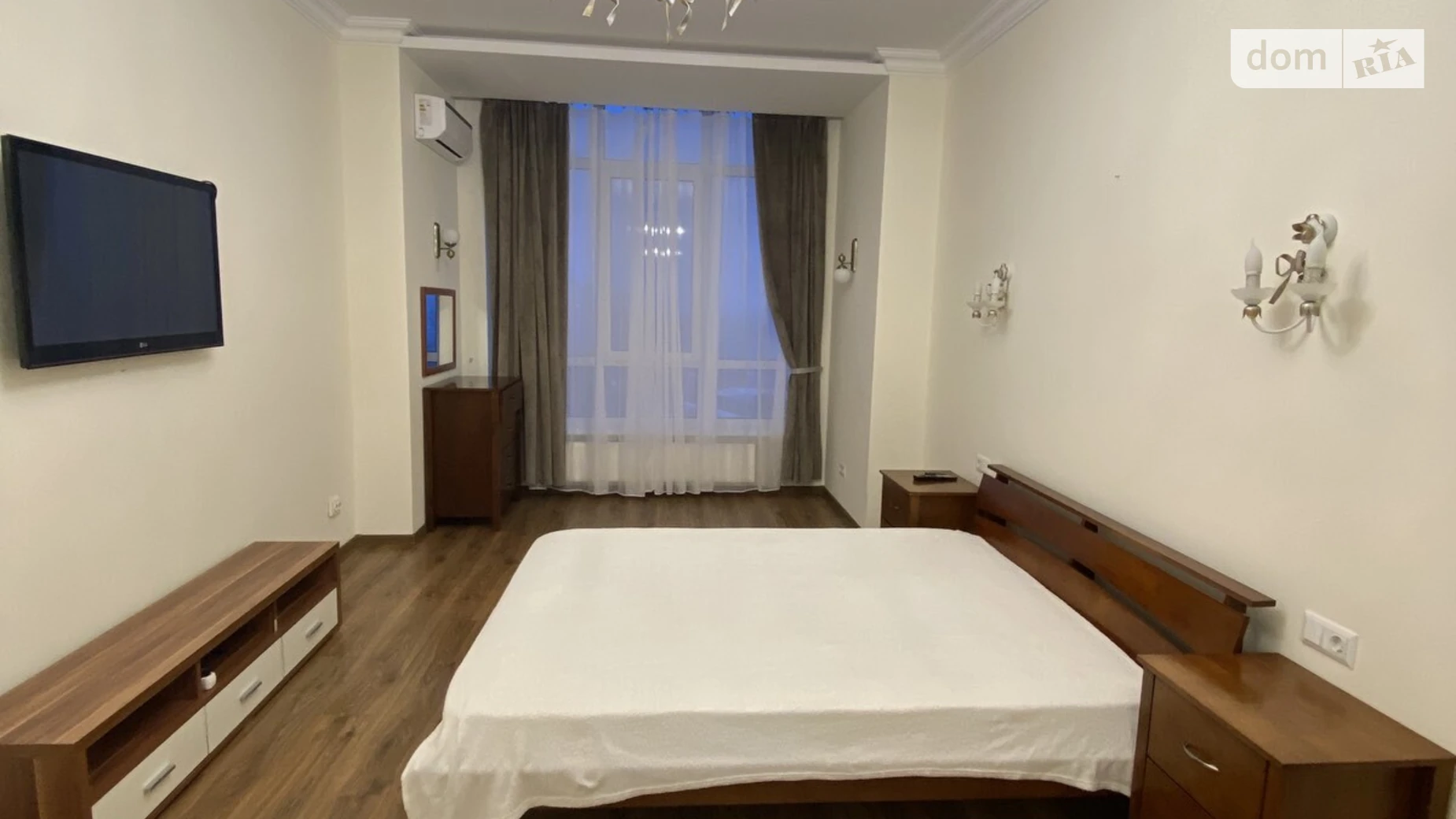 Здається в оренду 1-кімнатна квартира 65 кв. м у Одесі, бул. Французький - фото 2