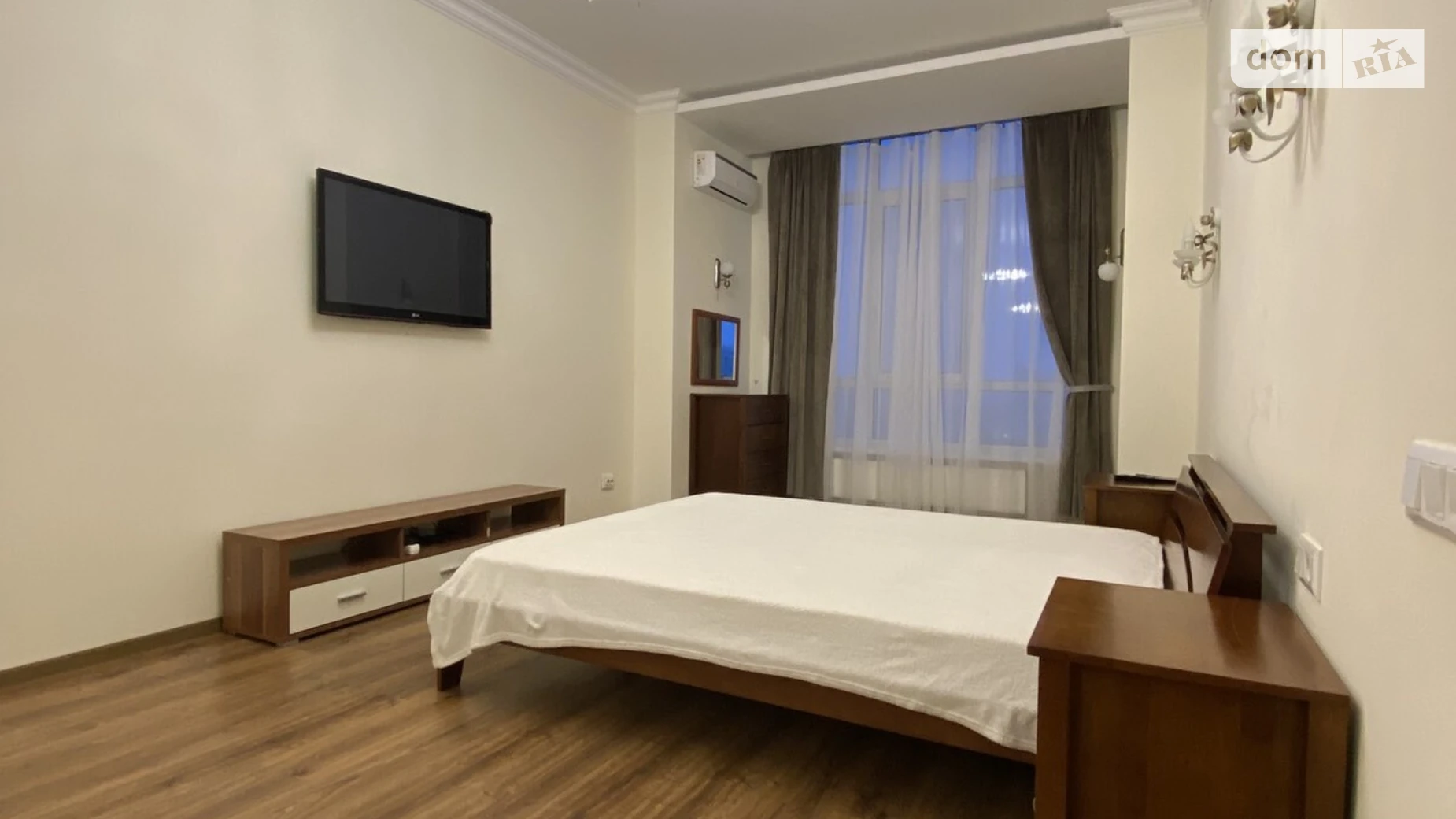 Здається в оренду 1-кімнатна квартира 65 кв. м у Одесі, бул. Французький - фото 4