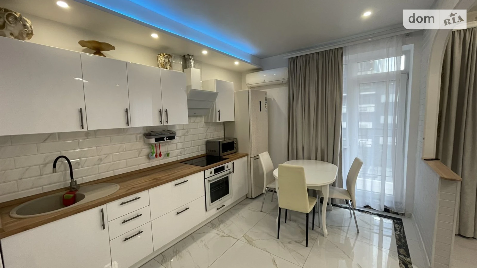 Здається в оренду 1-кімнатна квартира 46 кв. м у Одесі, вул. Генуезька, 3Г - фото 2