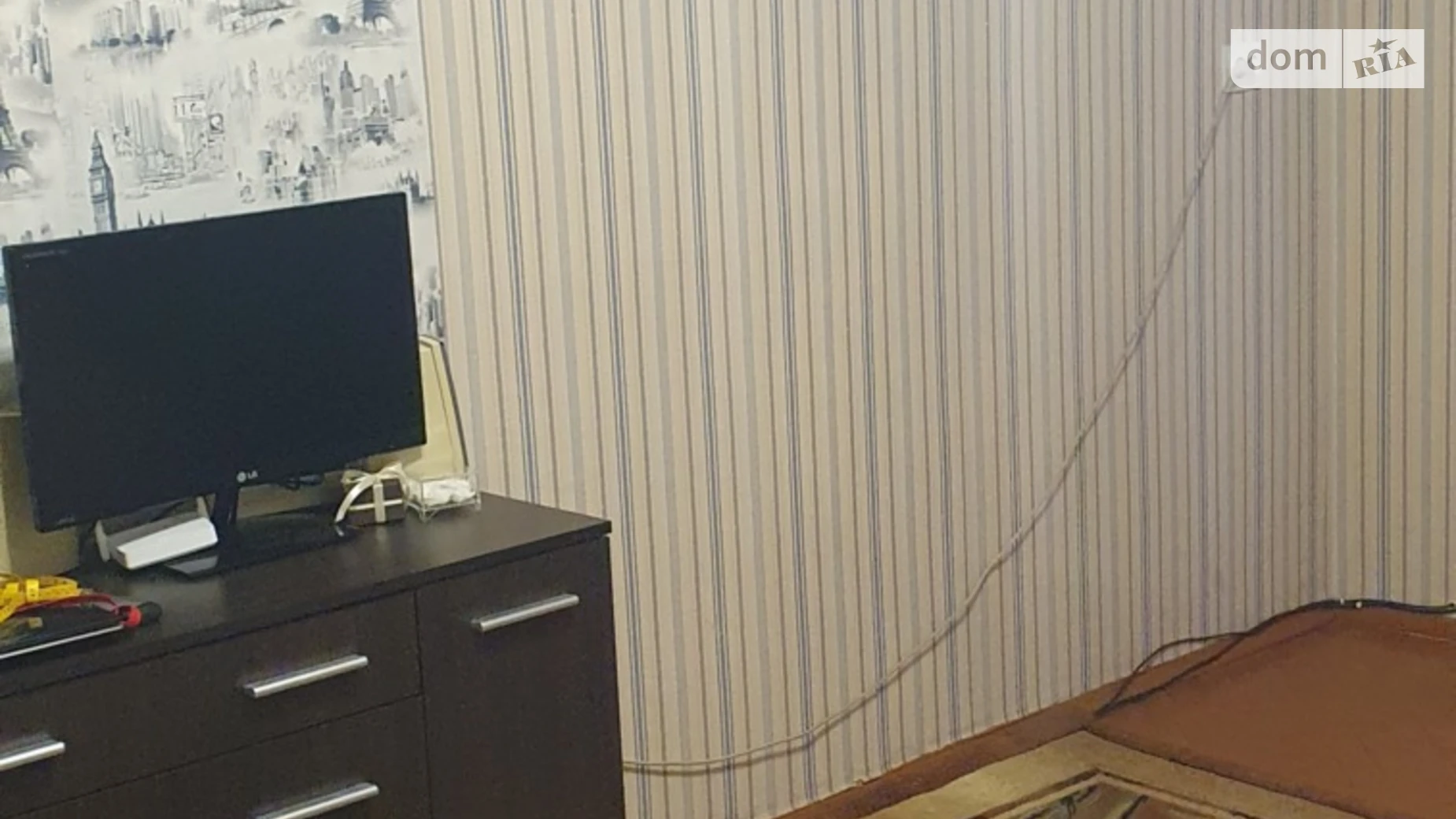 Продається 1-кімнатна квартира 29.8 кв. м у Кам'янському, вул. Колеусівська, 5 - фото 2