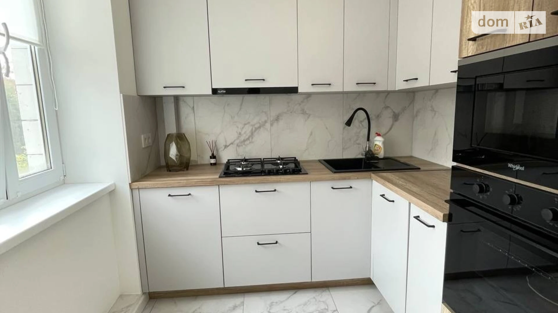 Продается 2-комнатная квартира 50 кв. м в Ужгороде, ул. Грушевского, 33 - фото 3