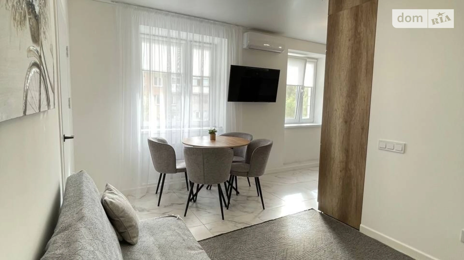 Продается 2-комнатная квартира 50 кв. м в Ужгороде, ул. Грушевского, 33 - фото 4