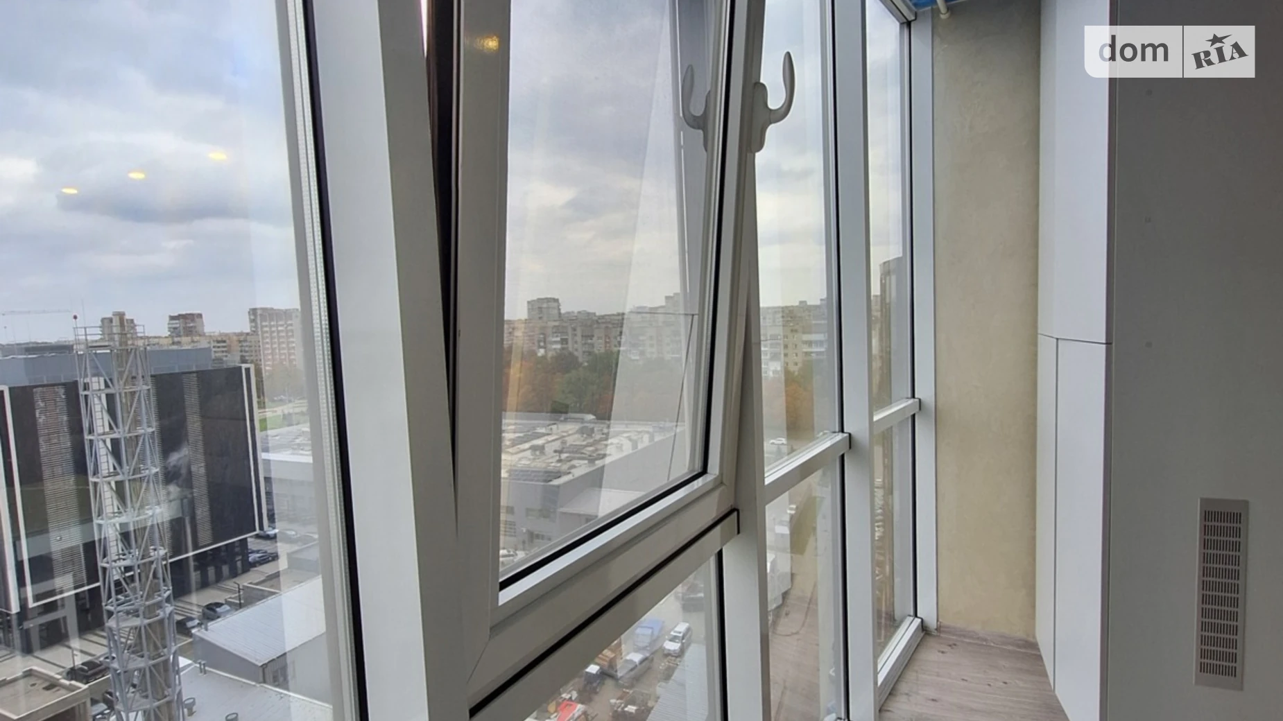 Продається 1-кімнатна квартира 58.4 кв. м у Львові, вул. Кульпарківська - фото 5