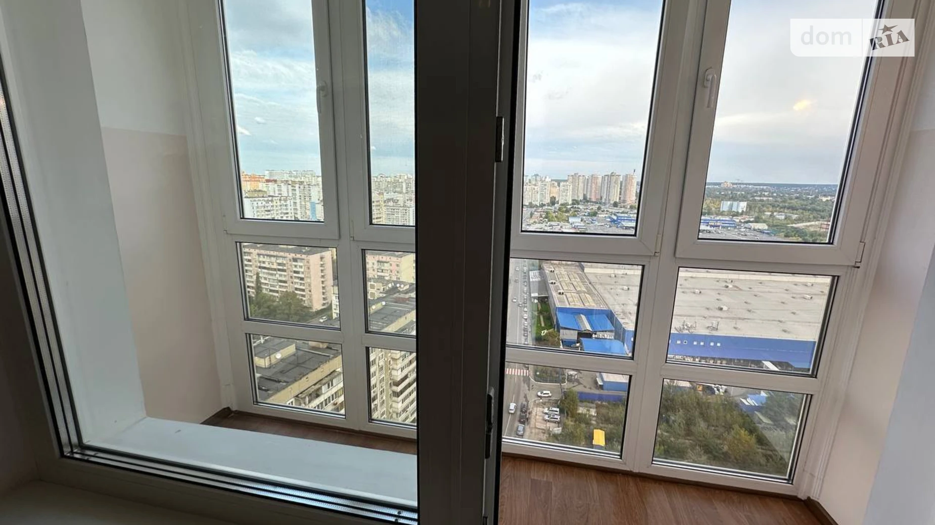 Продается 2-комнатная квартира 57.5 кв. м в Киеве, ул. Бориса Гмыри, 18 - фото 3