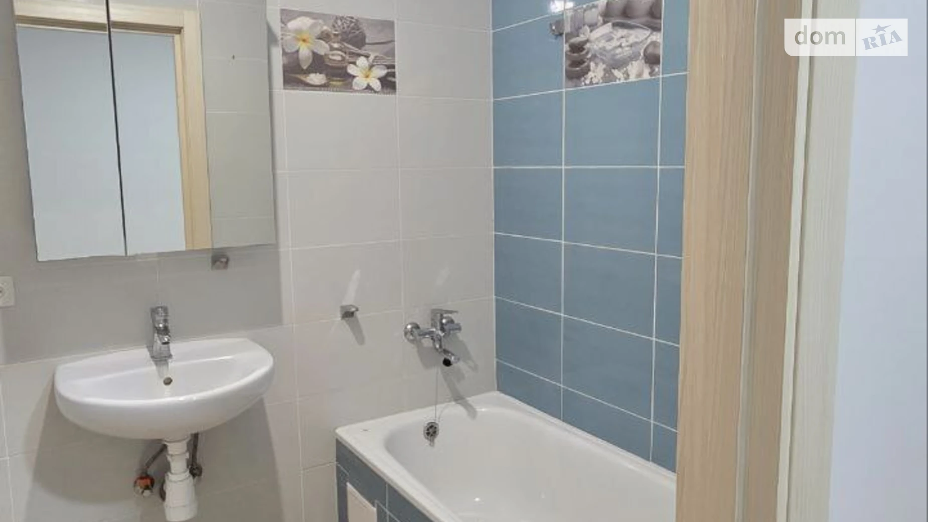 Продается 1-комнатная квартира 46.9 кв. м в, цена: 34000 $ - фото 3