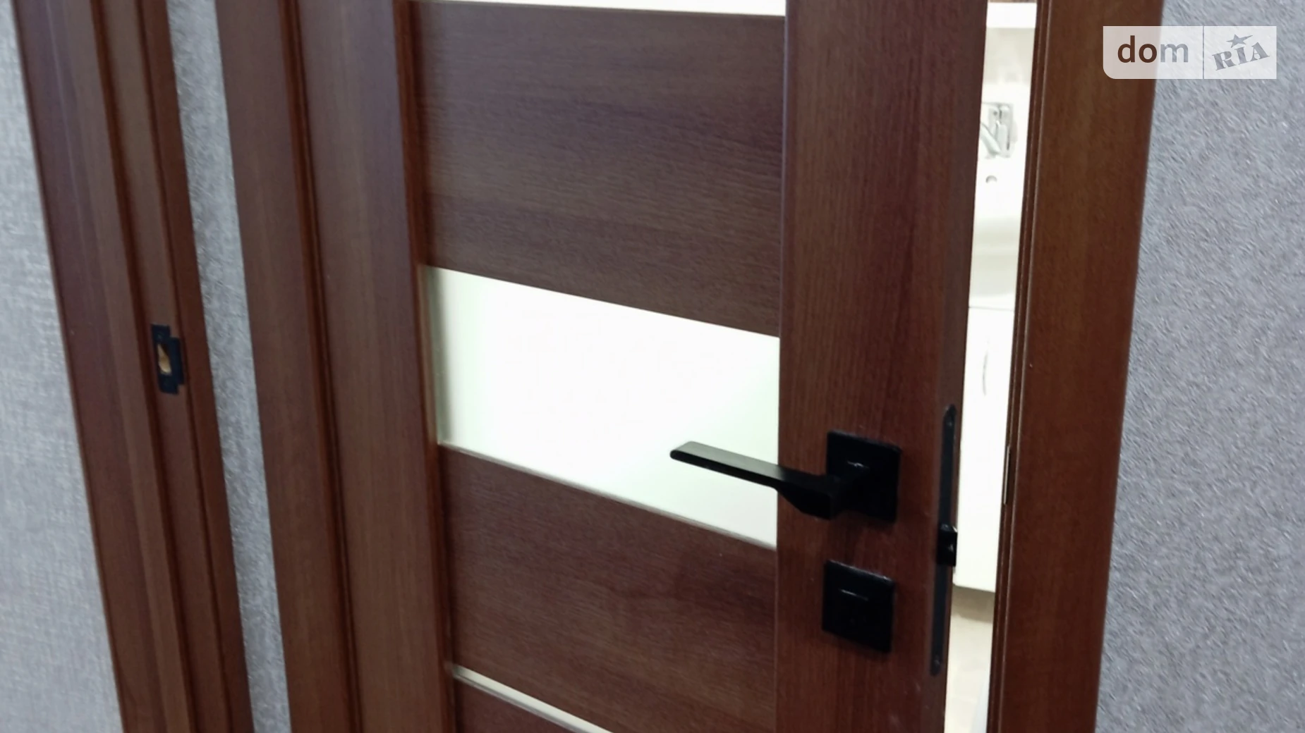 Сдается в аренду 1-комнатная квартира 40 кв. м в Виннице, ул. Юрия Клёна, 1 - фото 5