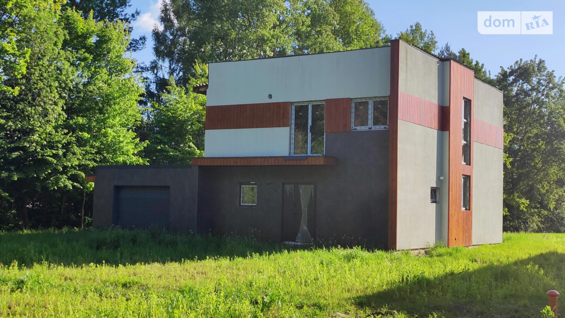 Продается дом на 2 этажа 200 кв. м с камином, цена: 79000 $ - фото 3