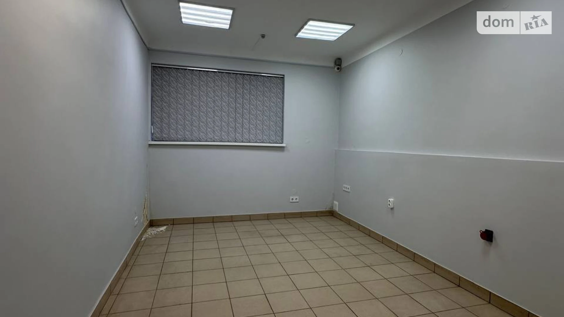 Здається в оренду офіс 54 кв. м в бізнес-центрі, цена: 300 $ - фото 2