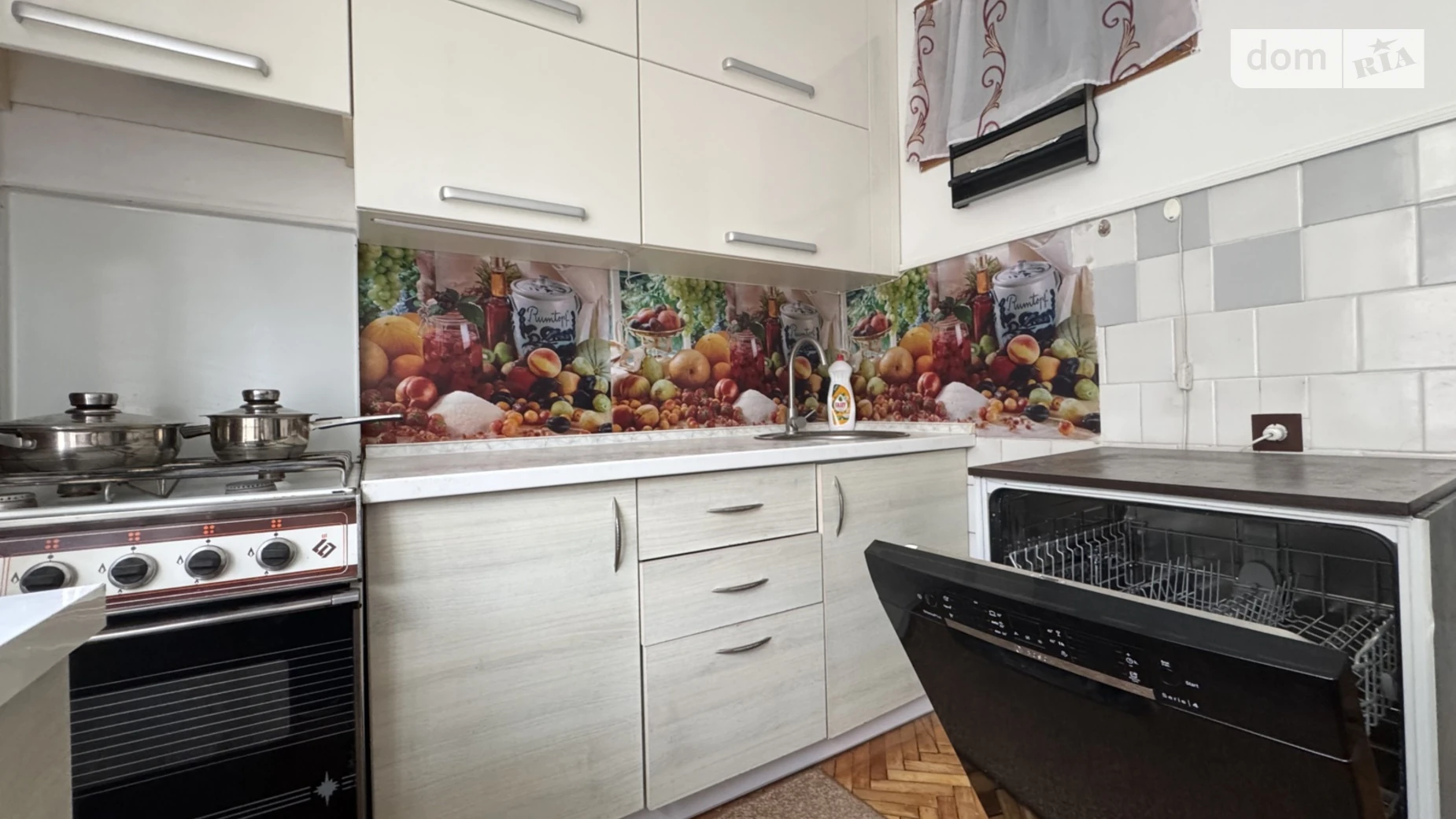 2-комнатная квартира 58 кв. м в Тернополе, ул. Троллейбусная - фото 3