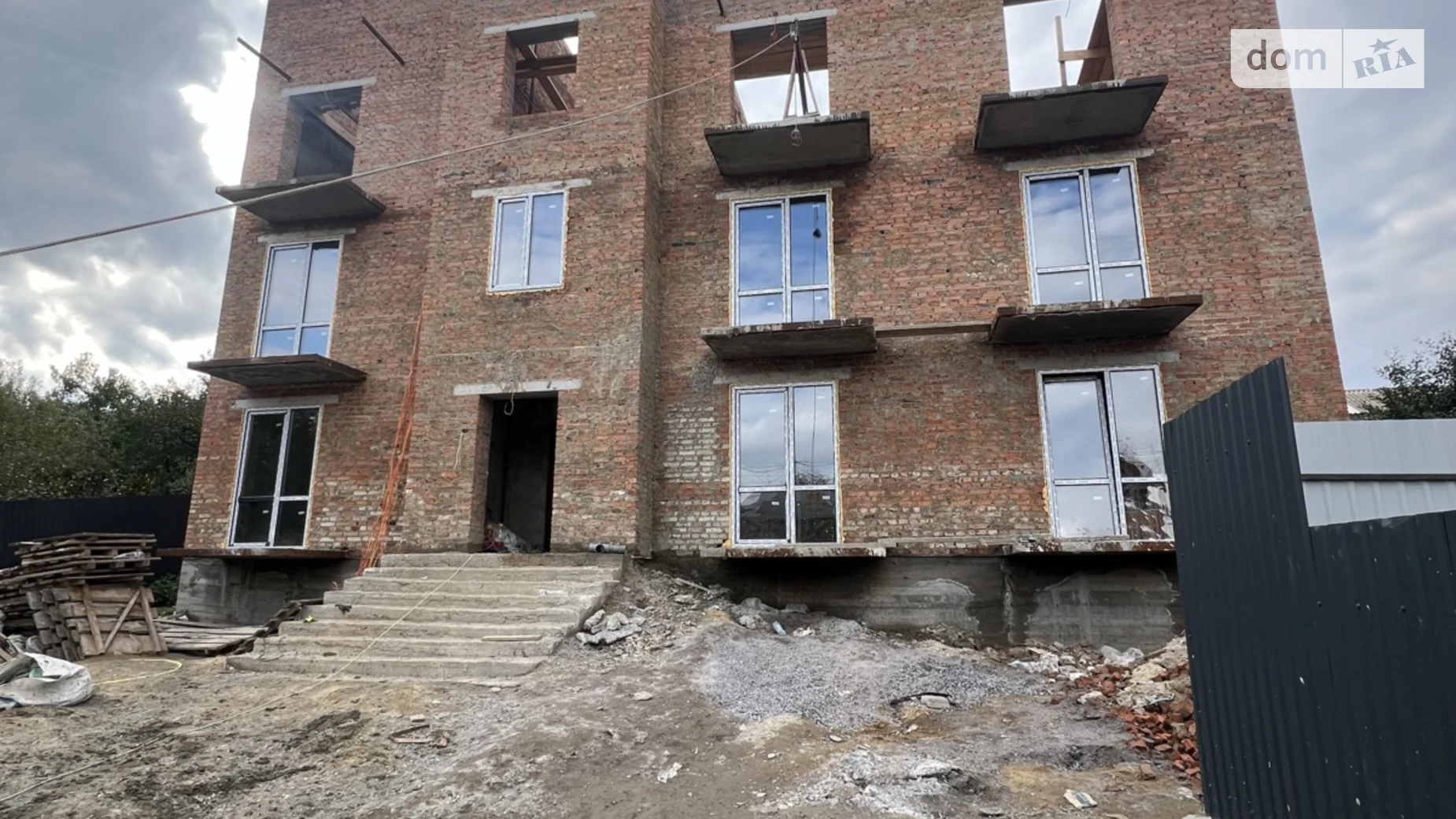 Продается 1-комнатная квартира 25.5 кв. м в Виннице, ул. Бучмы, 130 - фото 2