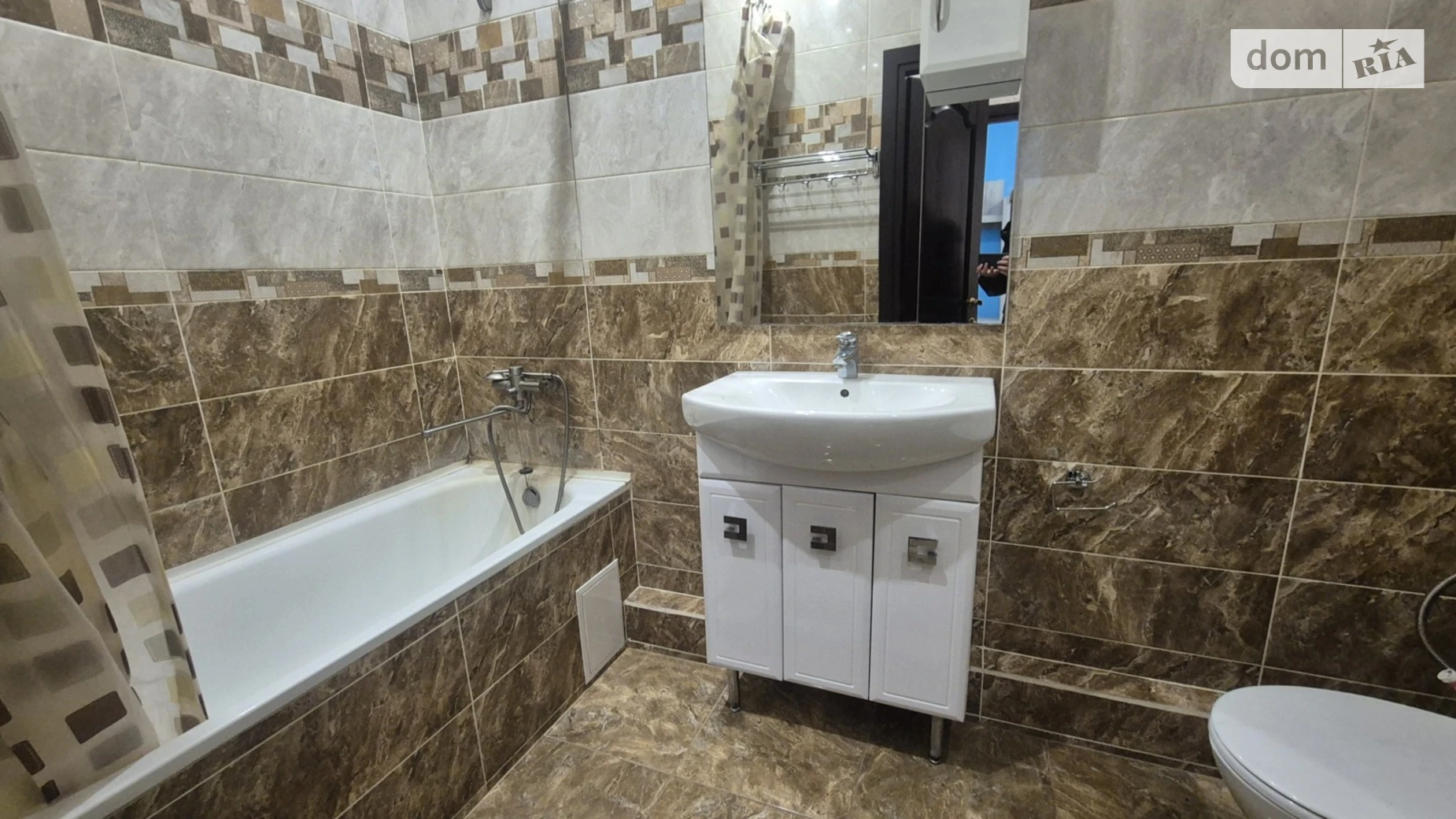 Сдается в аренду 1-комнатная квартира 45 кв. м в Одессе, ул. Асташкина, 29 - фото 3