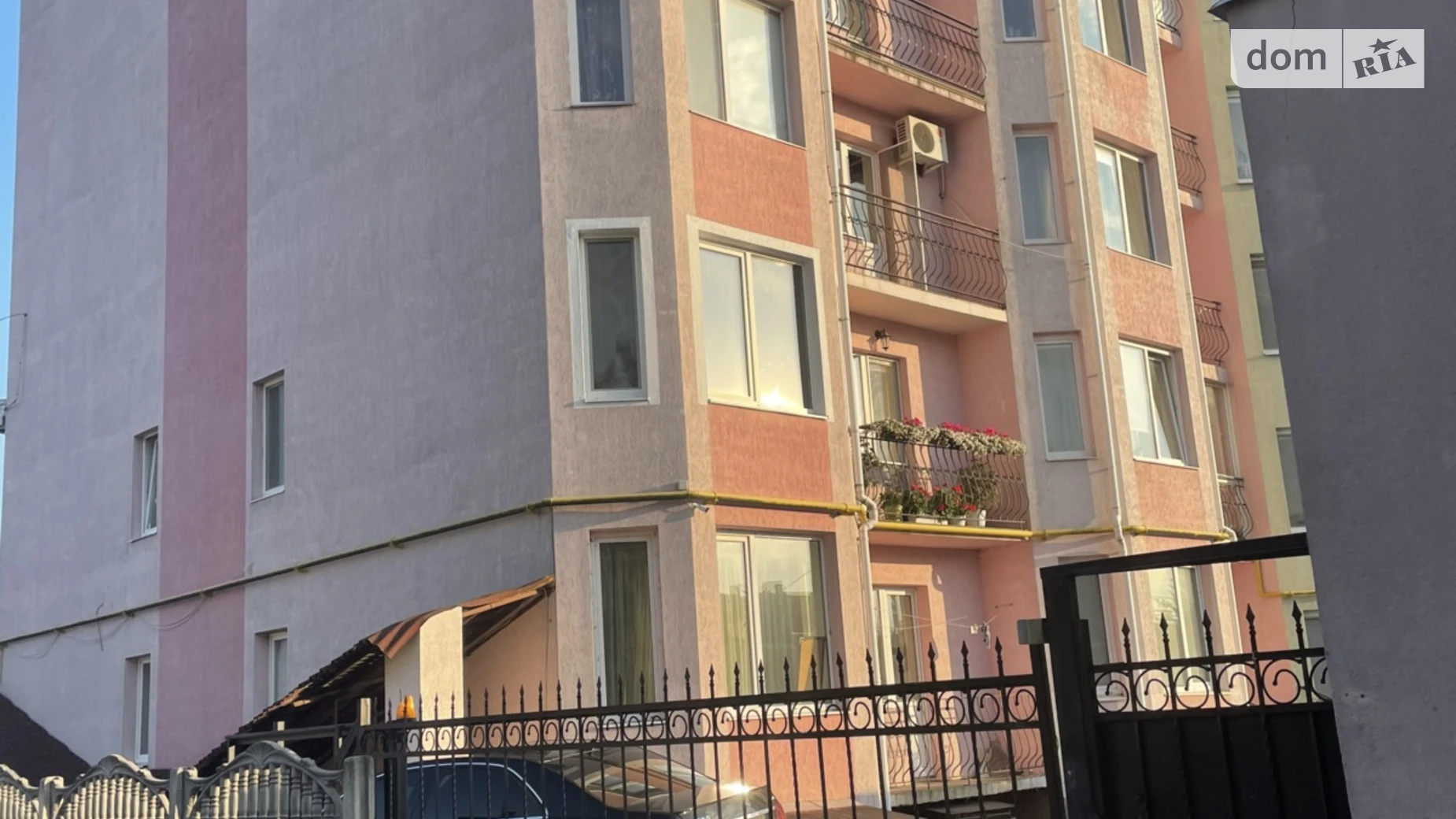 Продается 2-комнатная квартира 59.9 кв. м в Прилуцком, цена: 88000 $ - фото 2