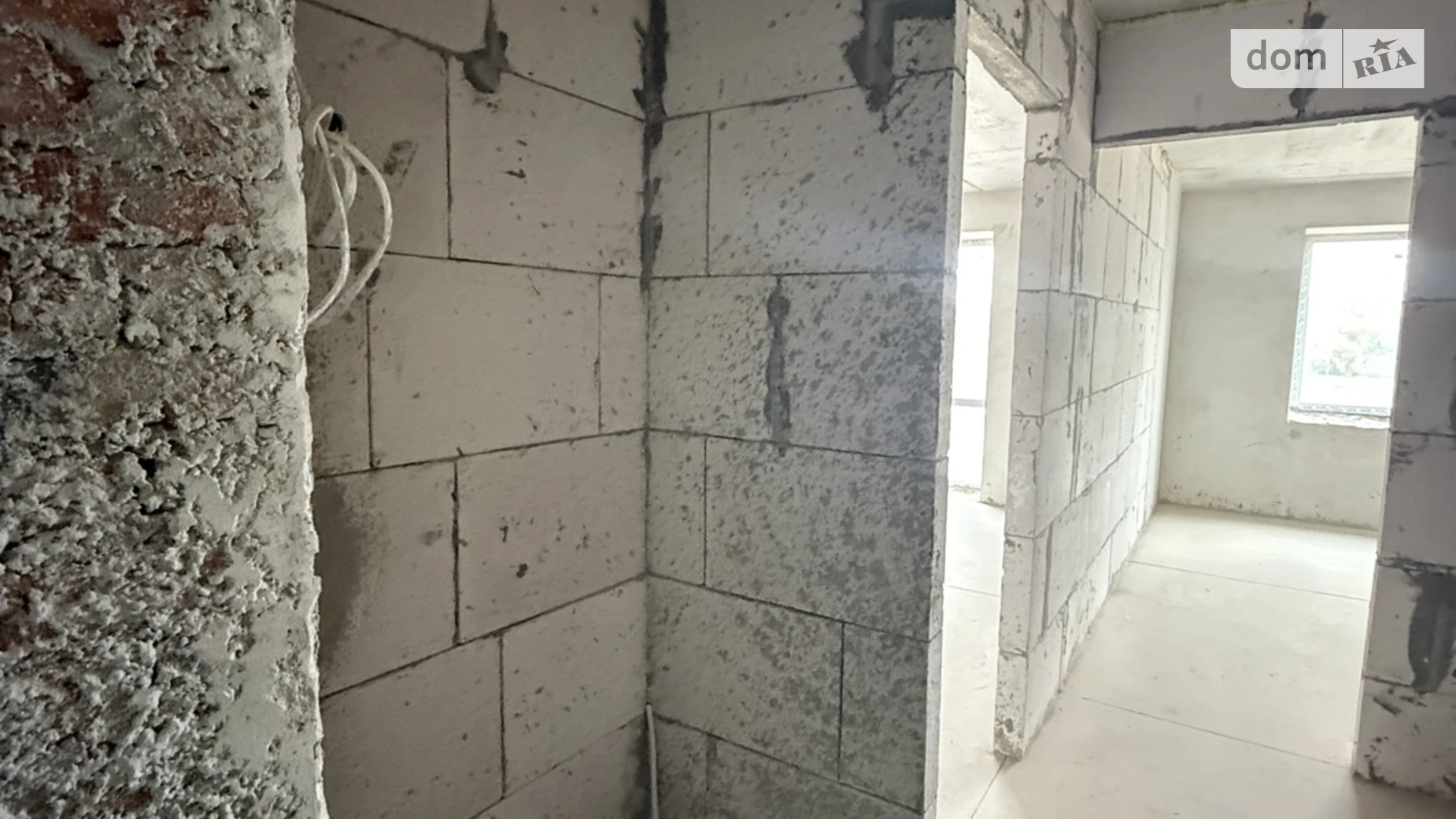 Продается 1-комнатная квартира 40.1 кв. м в Петрикове, ул. Шептицкого - фото 2