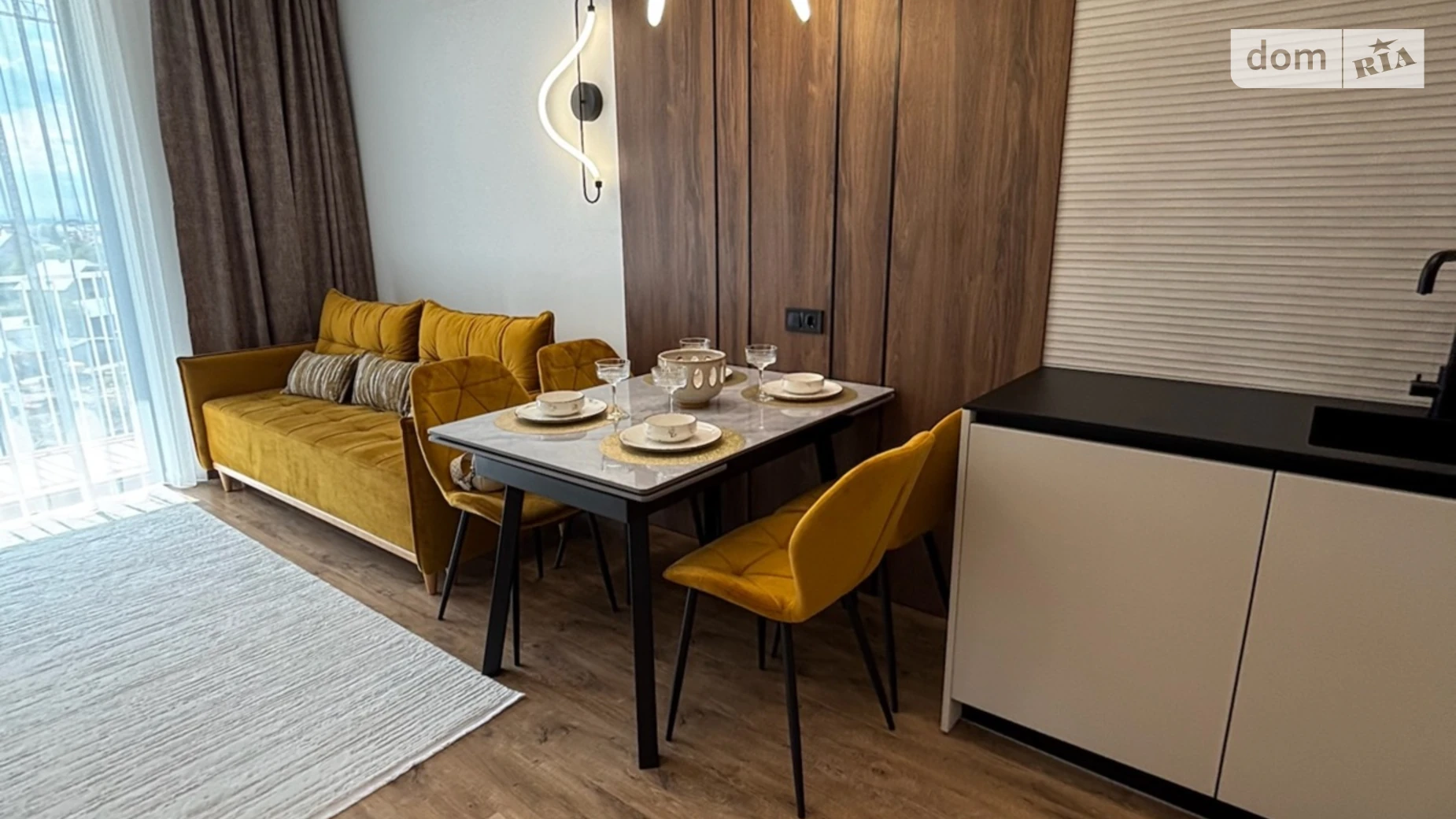 Продается 2-комнатная квартира 74 кв. м в Ужгороде, ул. Легоцкого, 80 - фото 5