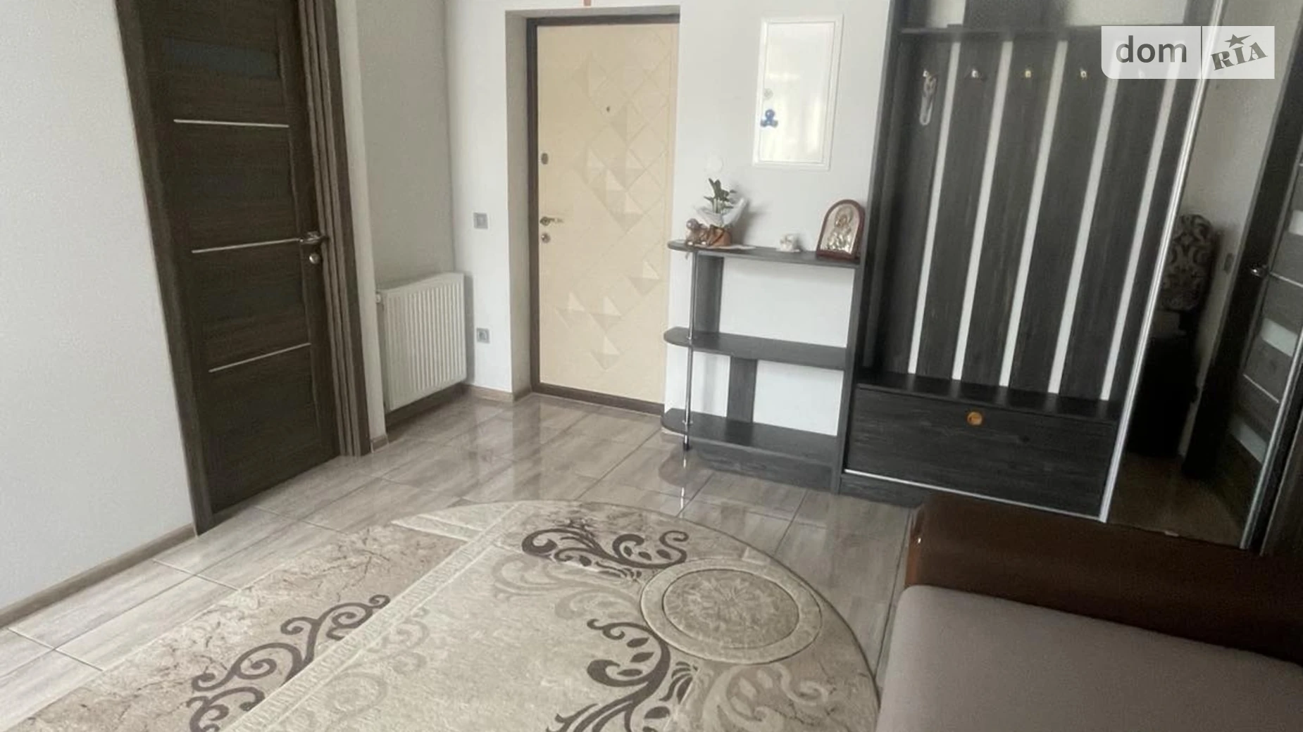 Продается 1-комнатная квартира 43 кв. м в Сваляве, ул. Набережна, 10 - фото 2