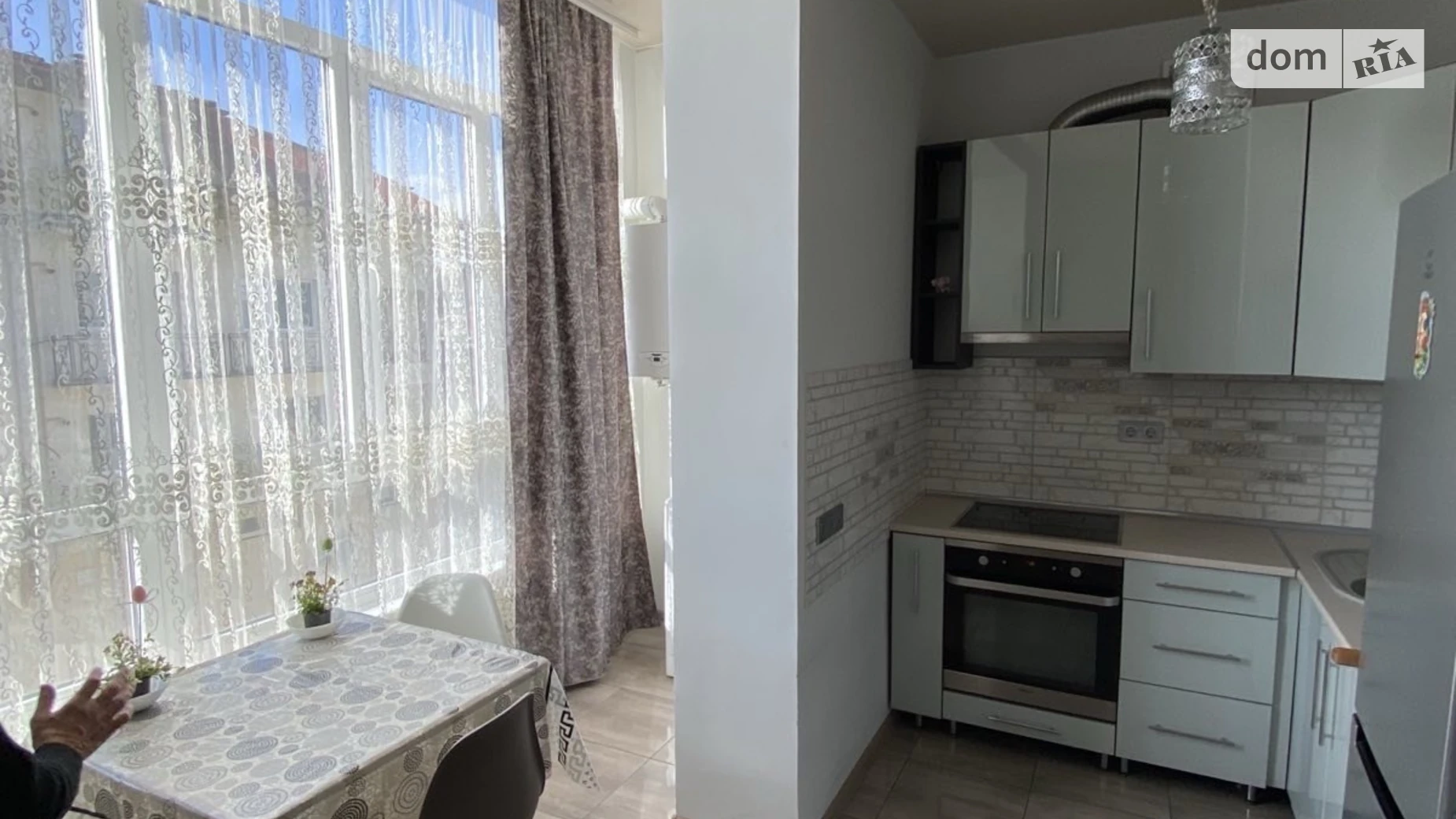 Продается 1-комнатная квартира 43 кв. м в Сваляве, ул. Набережна, 10 - фото 4