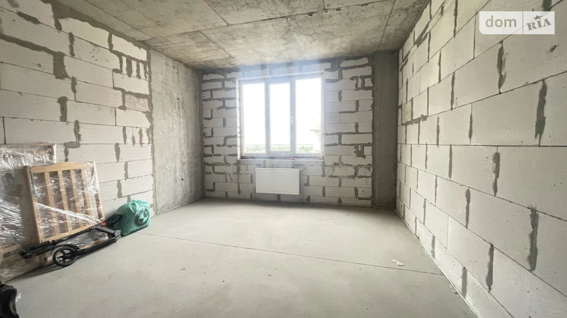 Продается 3-комнатная квартира 104 кв. м в Великодолинском, ул. Мариинская - фото 2