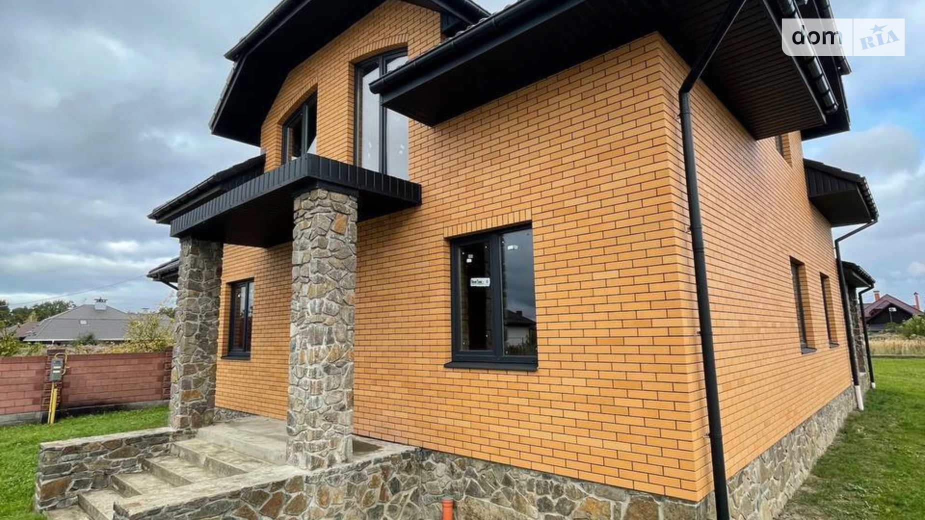 Продается дом на 2 этажа 200 кв. м с мебелью, цена: 185000 $ - фото 4