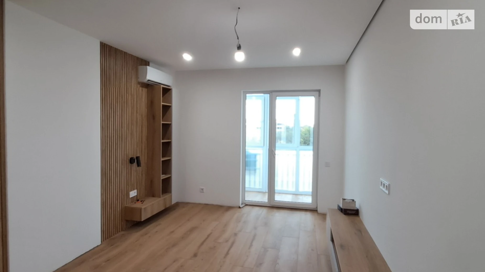 Сдается в аренду 1-комнатная квартира 67 кв. м в, цена: 800 $ - фото 3