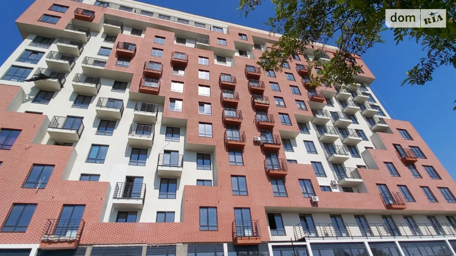 Продается 1-комнатная квартира 48.1 кв. м в Одессе, ул. Академика Сахарова, 55 - фото 2