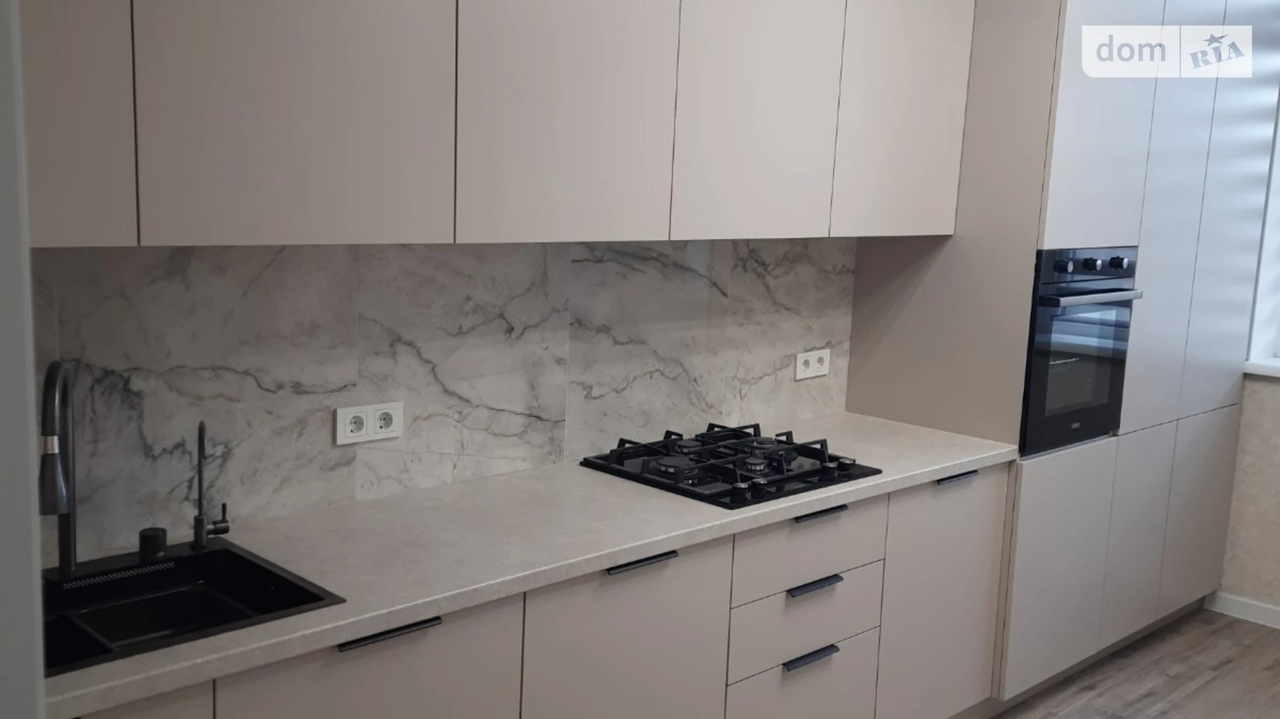 Продается 2-комнатная квартира 54 кв. м в Хмельницком, ул. Свободы - фото 2