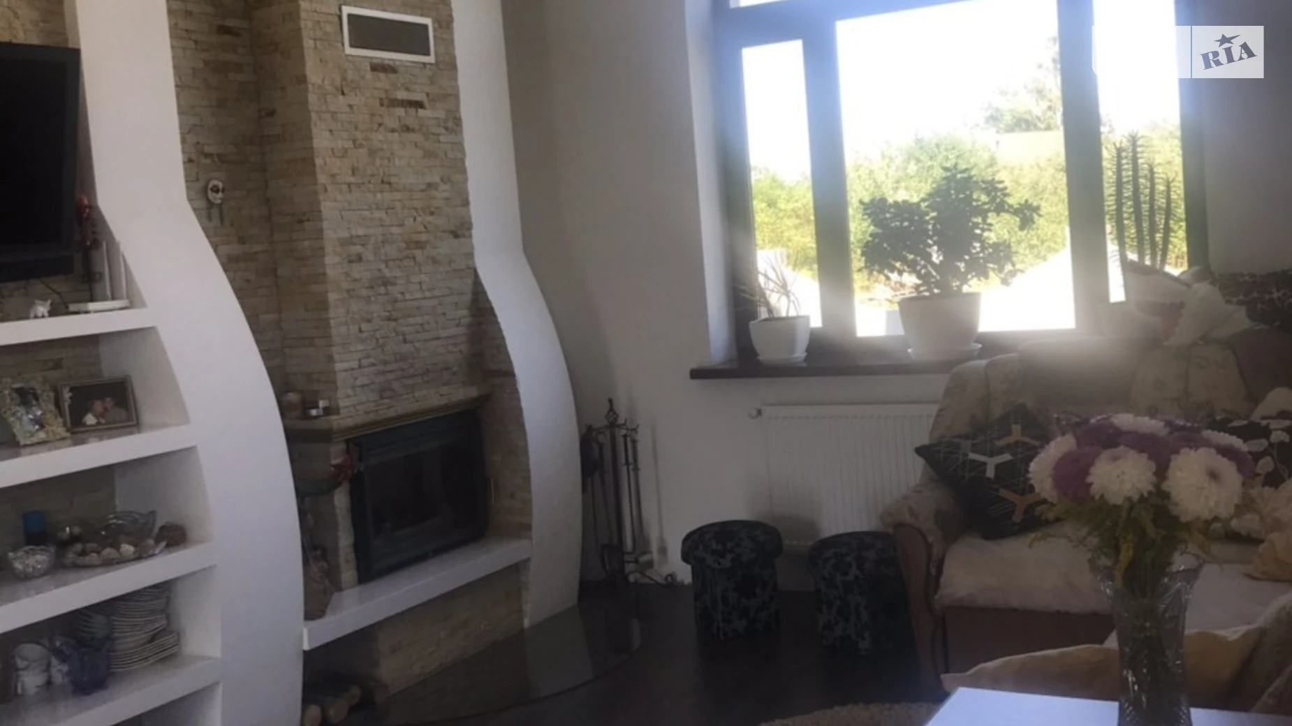 Продается дом на 2 этажа 165 кв. м с мансардой, цена: 240000 $ - фото 2