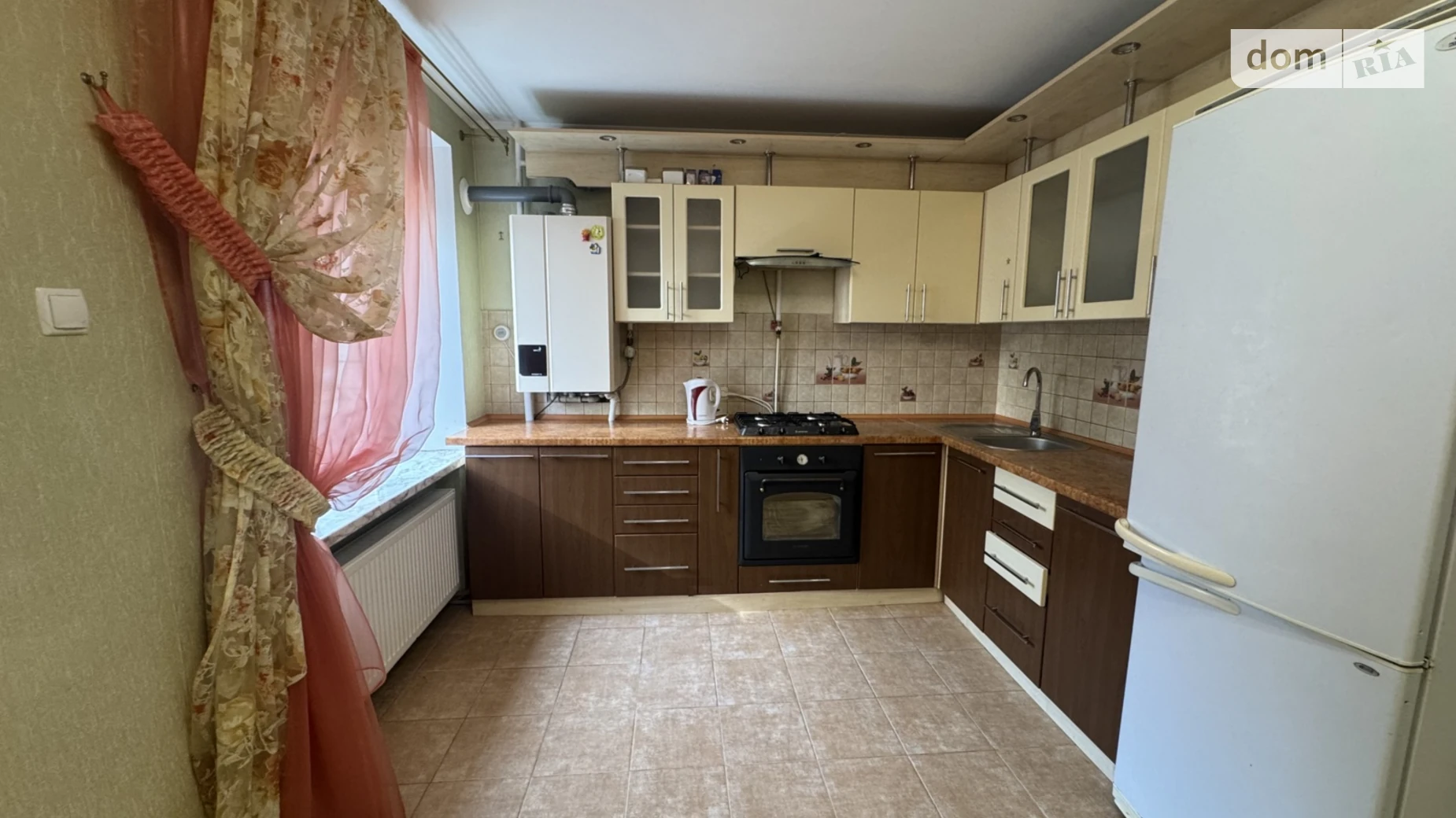 Продается 3-комнатная квартира 89 кв. м в Виннице, просп. Юности, 83 - фото 3