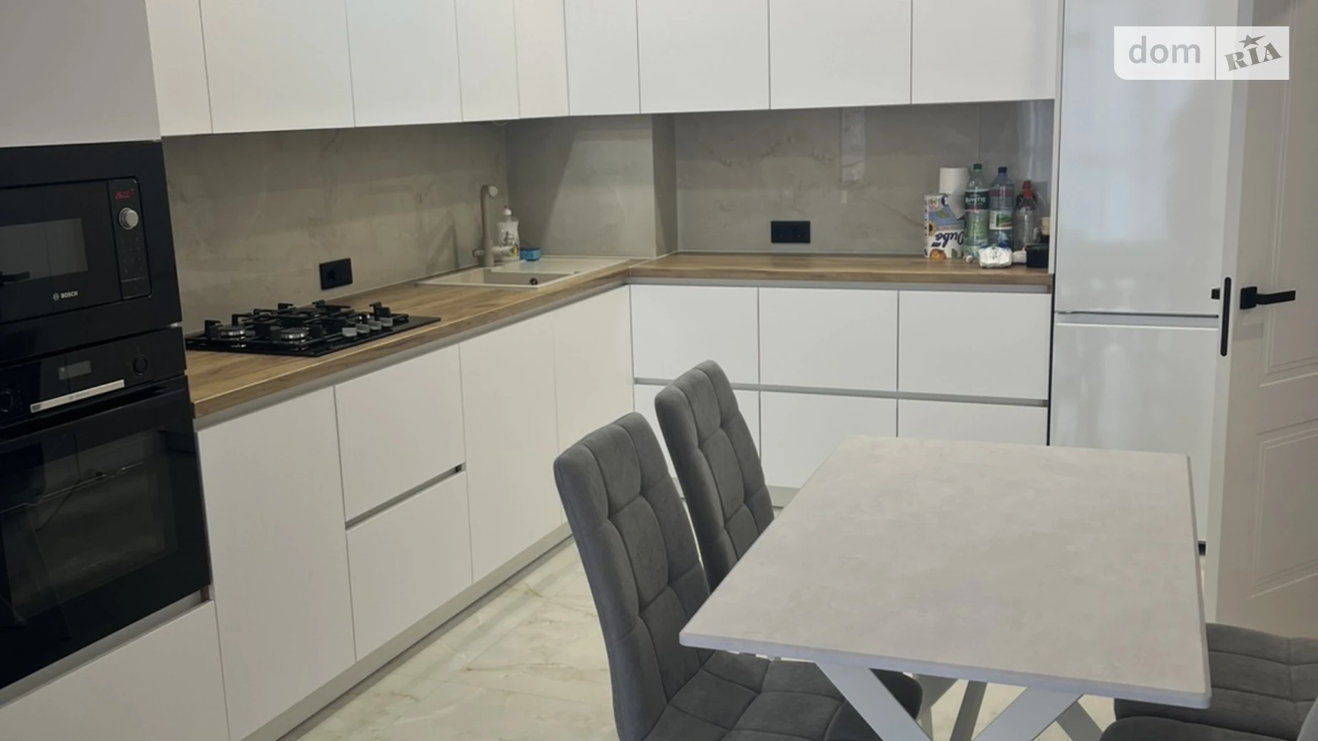 Здається в оренду 2-кімнатна квартира 70 кв. м у, цена: 700 $ - фото 2