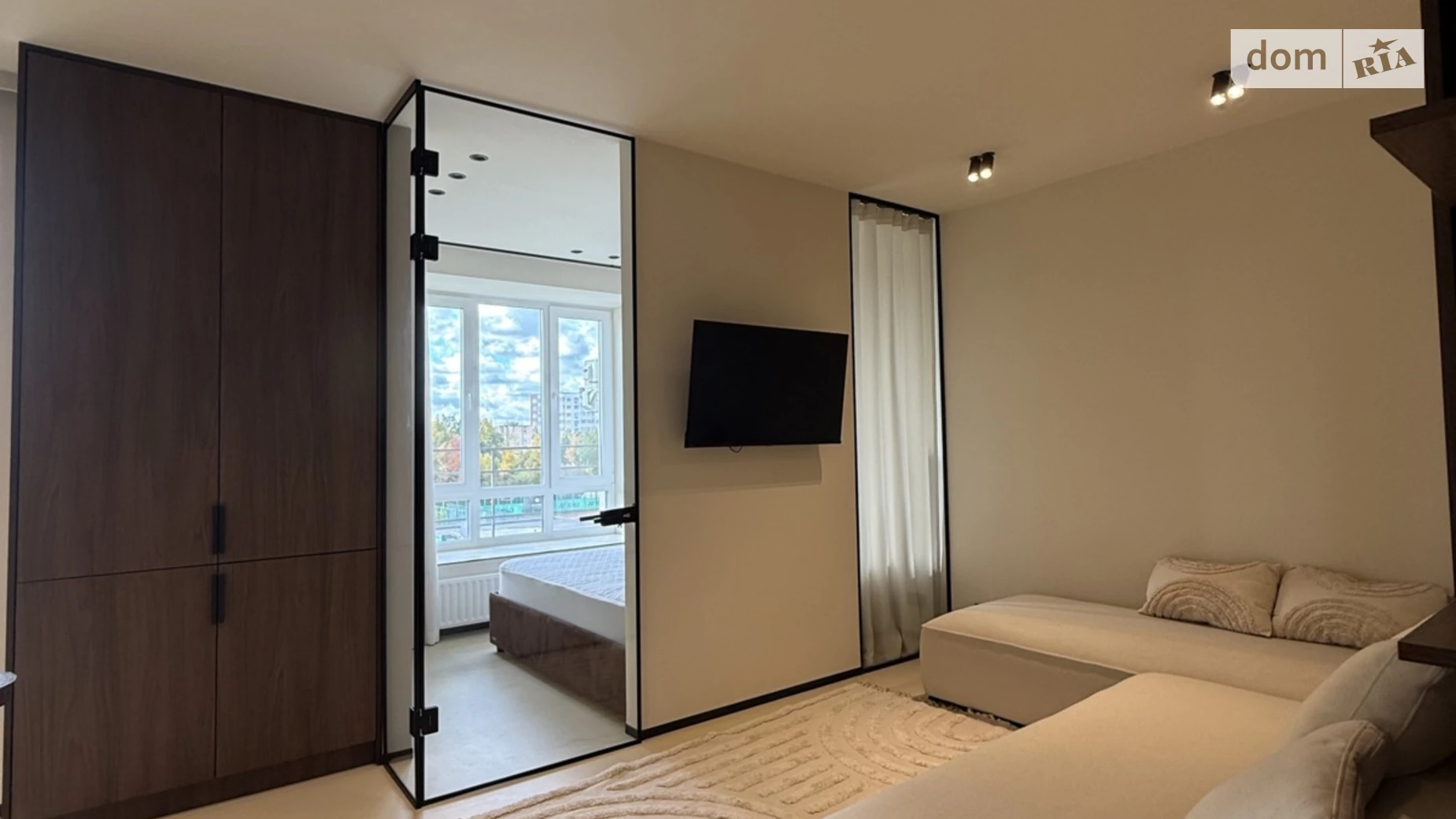 Сдается в аренду 1-комнатная квартира 42 кв. м в Львове, ул. Стрыйская, 115Ж - фото 4