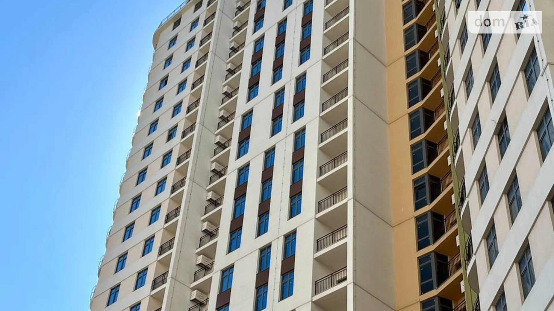 Продается 1-комнатная квартира 41 кв. м в Одессе, ул. Краснова, 1В - фото 2