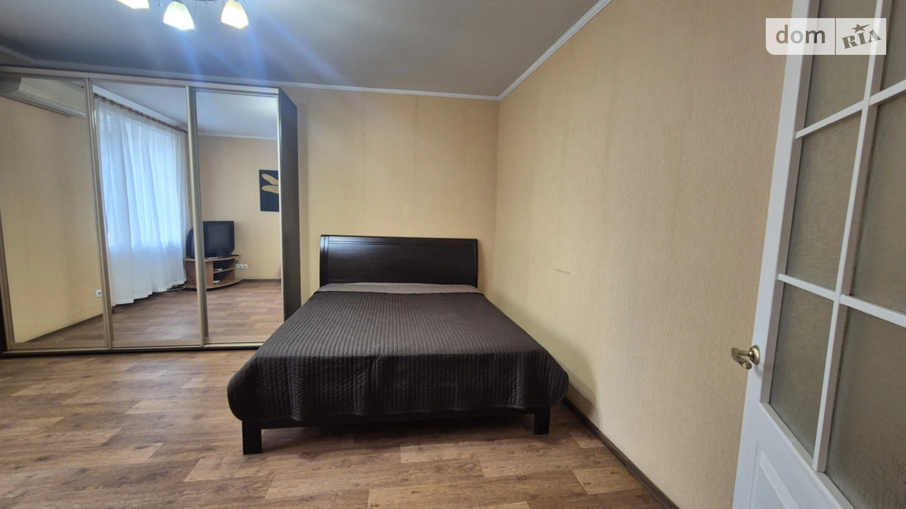 Сдается в аренду 1-комнатная квартира 32 кв. м в Одессе, ул. Новосельского, 73 - фото 2