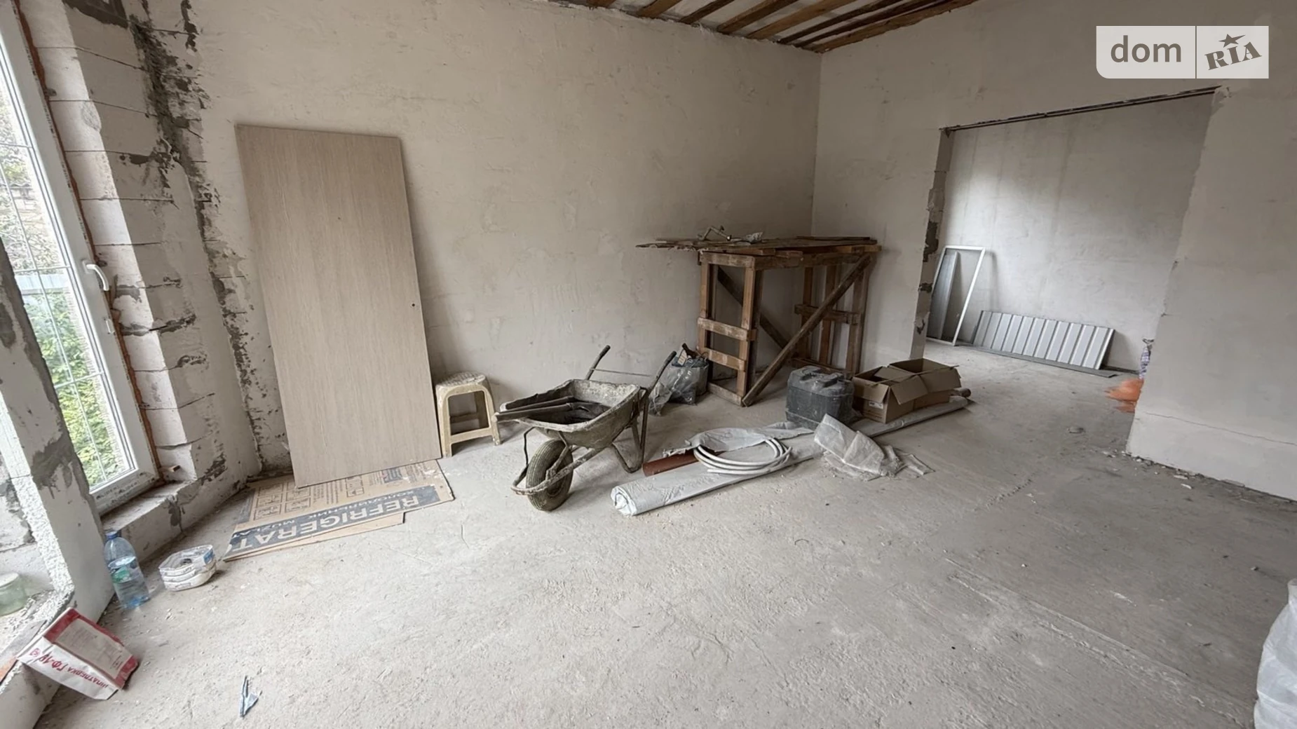 Продается дом на 2 этажа 80 кв. м с гаражом, цена: 40000 $ - фото 5