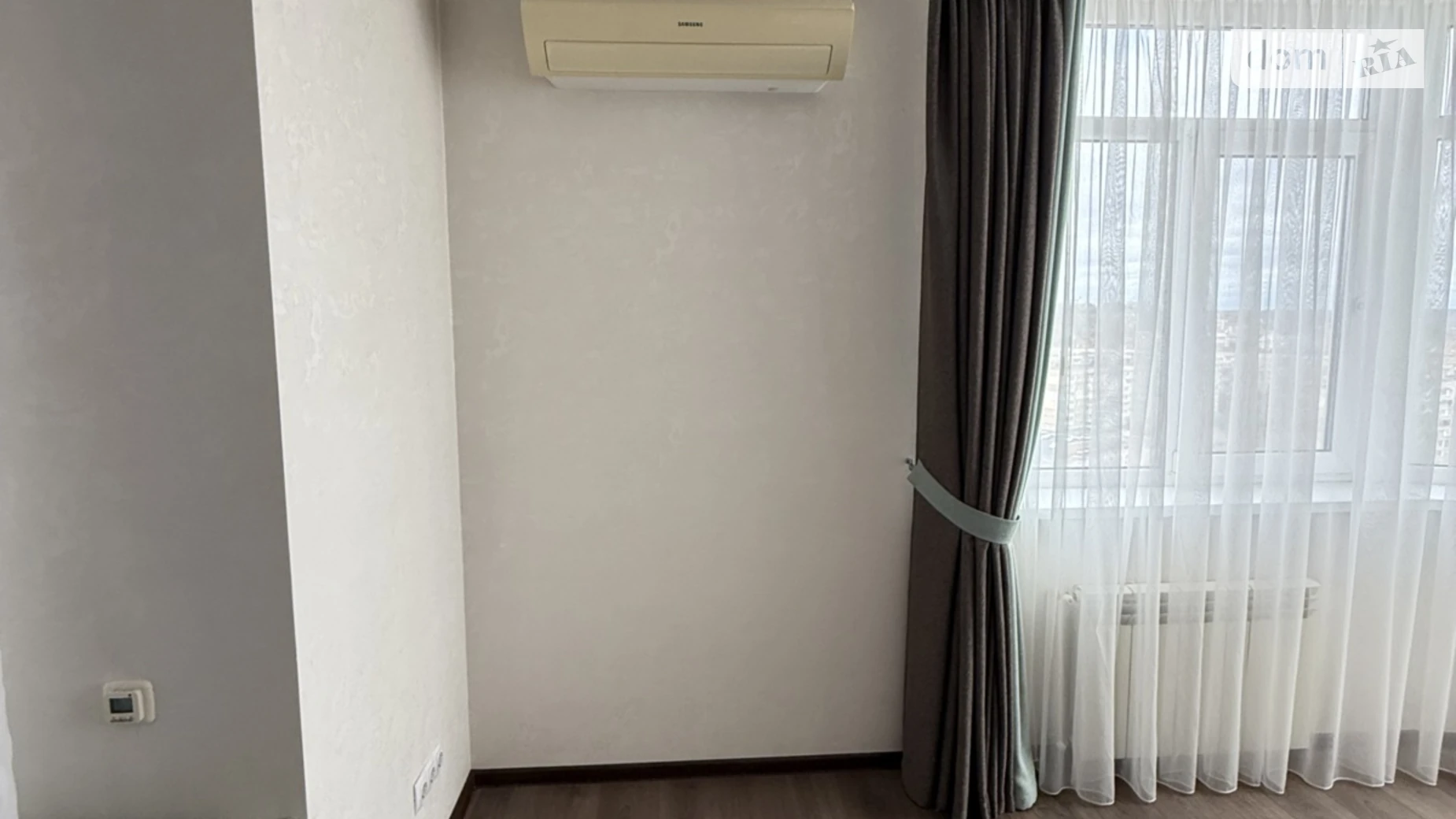 Продається 1-кімнатна квартира 74 кв. м у Полтаві, бул. Хмельницького Богдана, 21 - фото 4