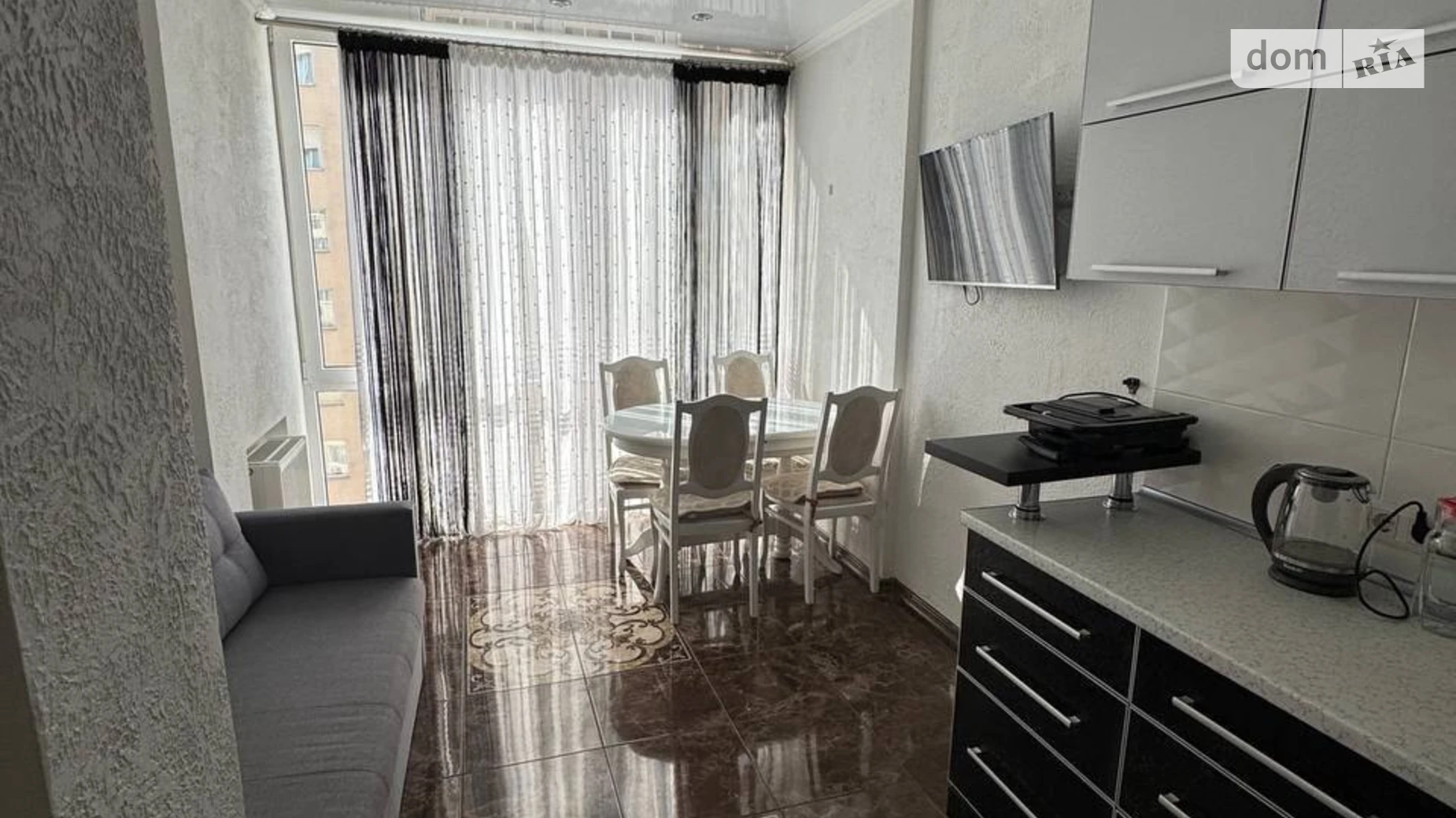 Продается 1-комнатная квартира 35.7 кв. м в Лиманке, мас. Радужный - фото 5