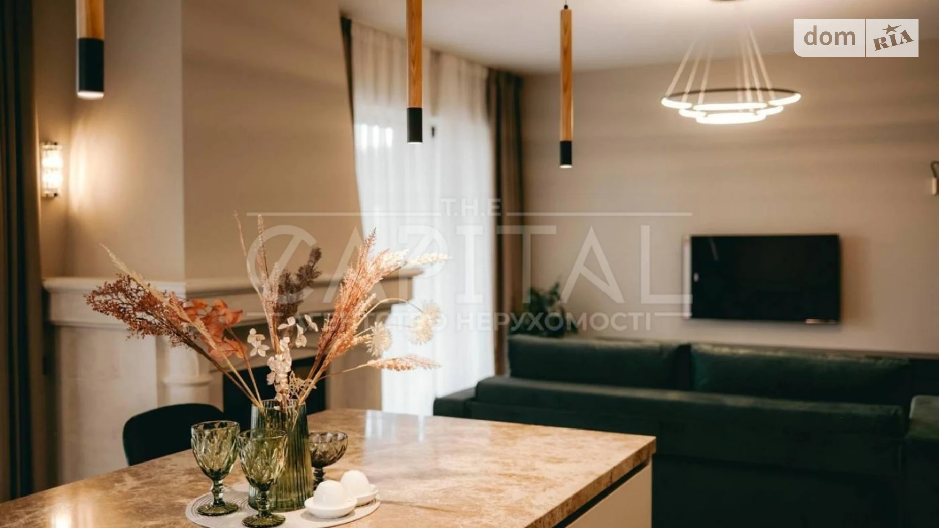 Продается дом на 2 этажа 228 кв. м с гаражом, цена: 650000 $ - фото 2