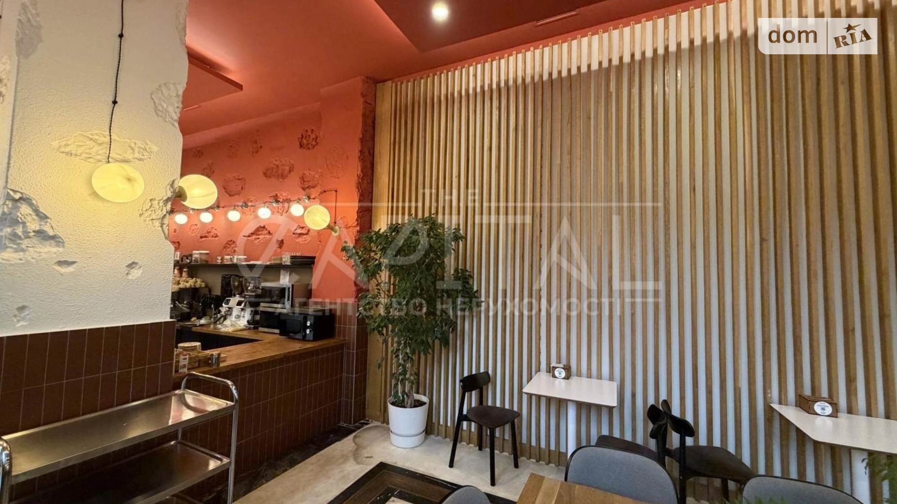 Продается объект сферы услуг 244 кв. м в 4-этажном здании, цена: 1200000 $ - фото 5