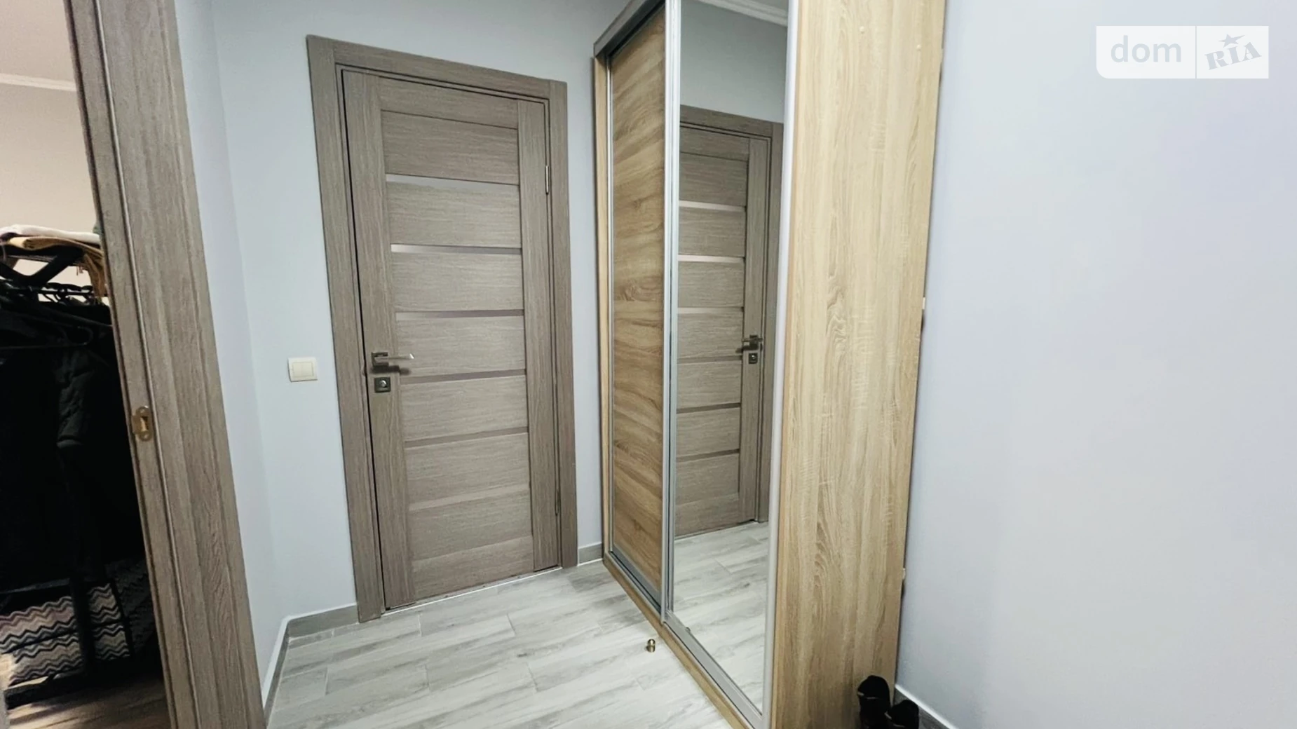 Продается 1-комнатная квартира 43.9 кв. м в Ужгороде, цена: 72500 $ - фото 5