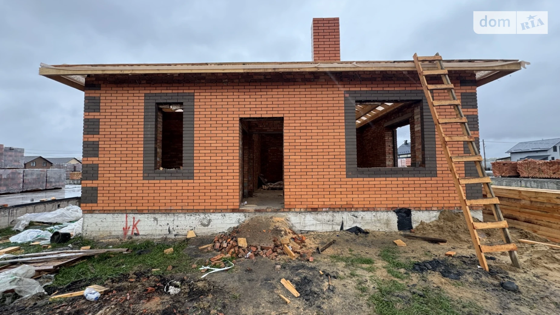 Продается одноэтажный дом 80 кв. м с камином, цена: 67999 $ - фото 2