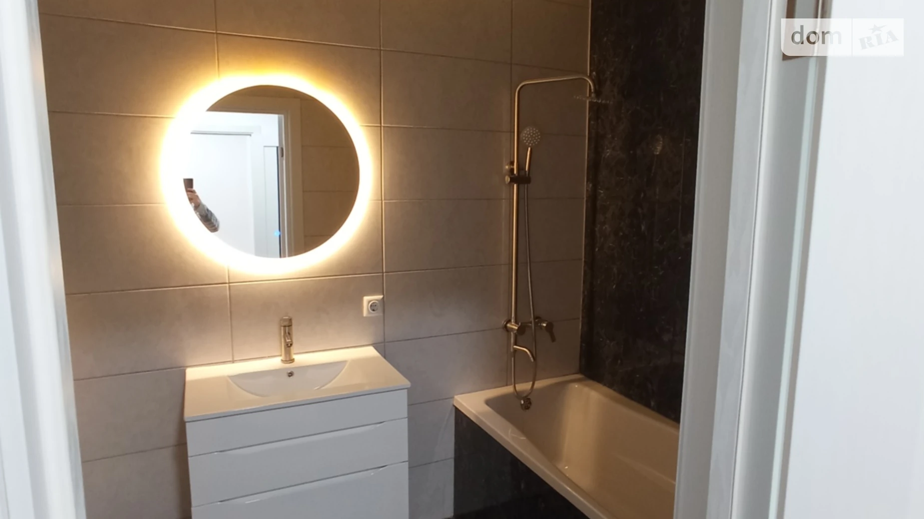 Продается 1-комнатная квартира 44.7 кв. м в, цена: 66500 $ - фото 5