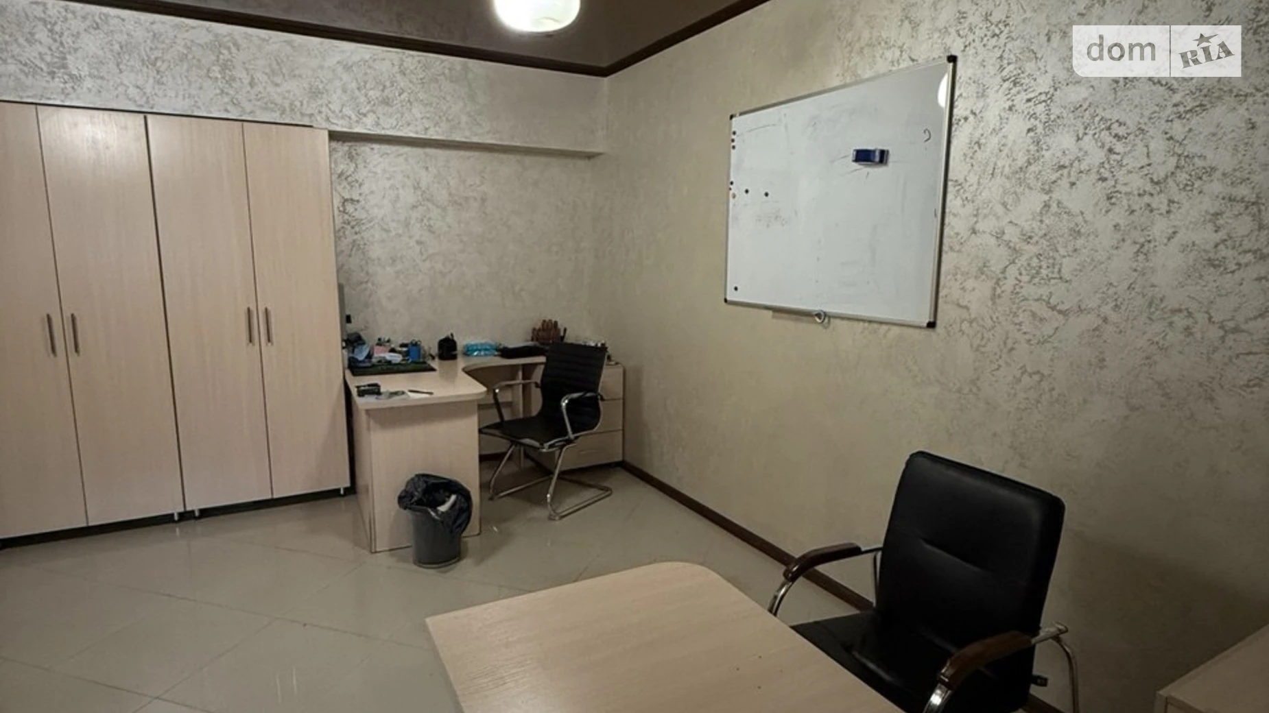 Продається офіс 99.1 кв. м в бізнес-центрі, цена: 79999 $ - фото 3