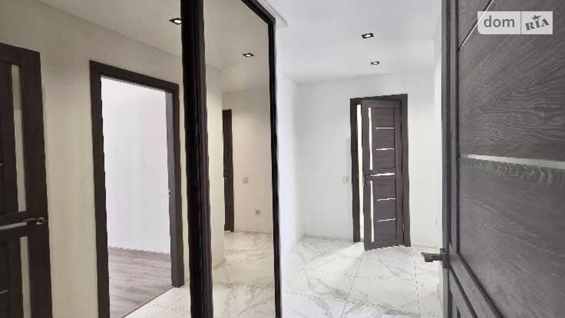 3-комнатная квартира 64.6 кв. м в Тернополе, ул. Генерала Мирона Тарнавского, 38 - фото 4