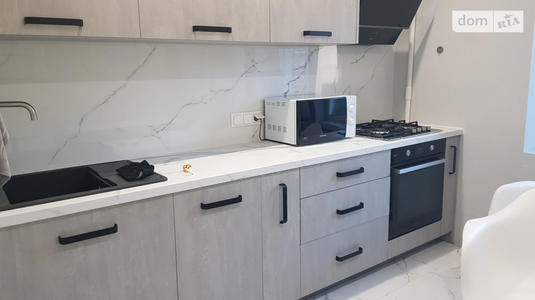 Продается 2-комнатная квартира 51.6 кв. м в Слобожанском, ул. Тепличная - фото 3